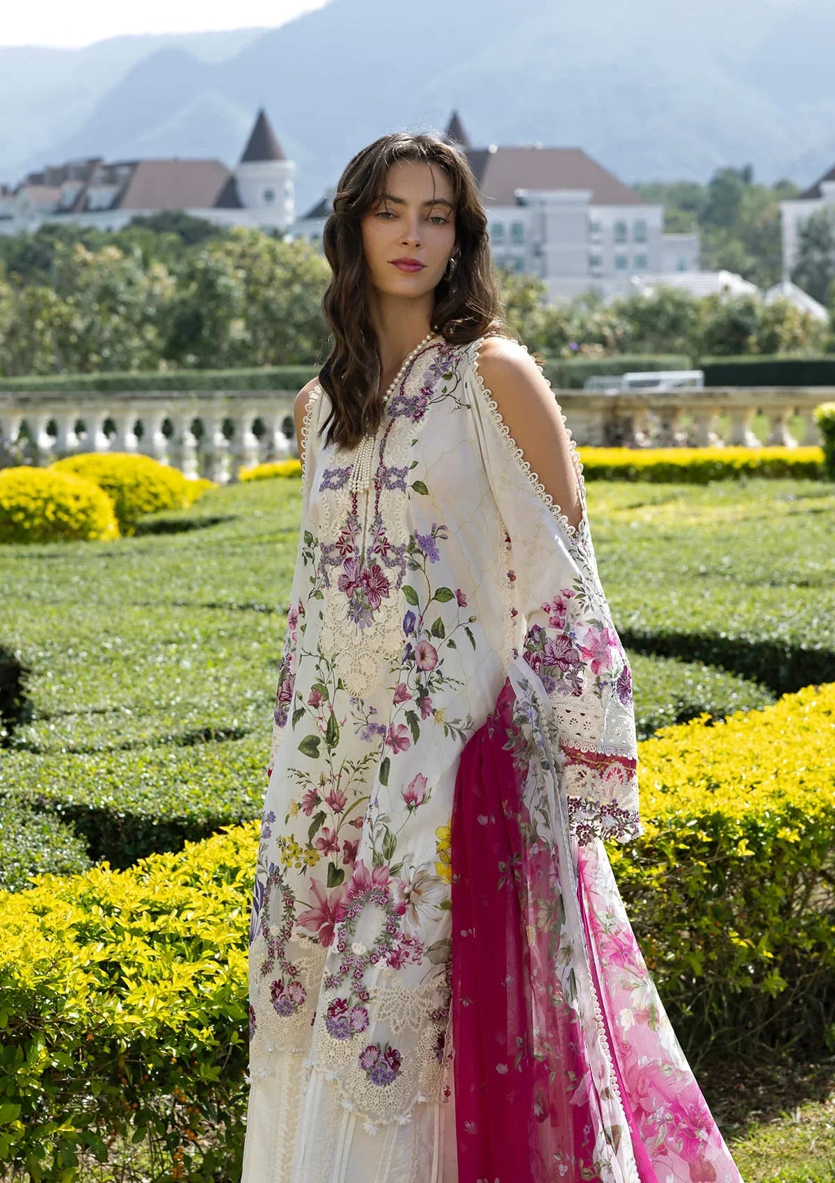 Signature Embroidered Lawn Prints – ESA-1A DUCHESS