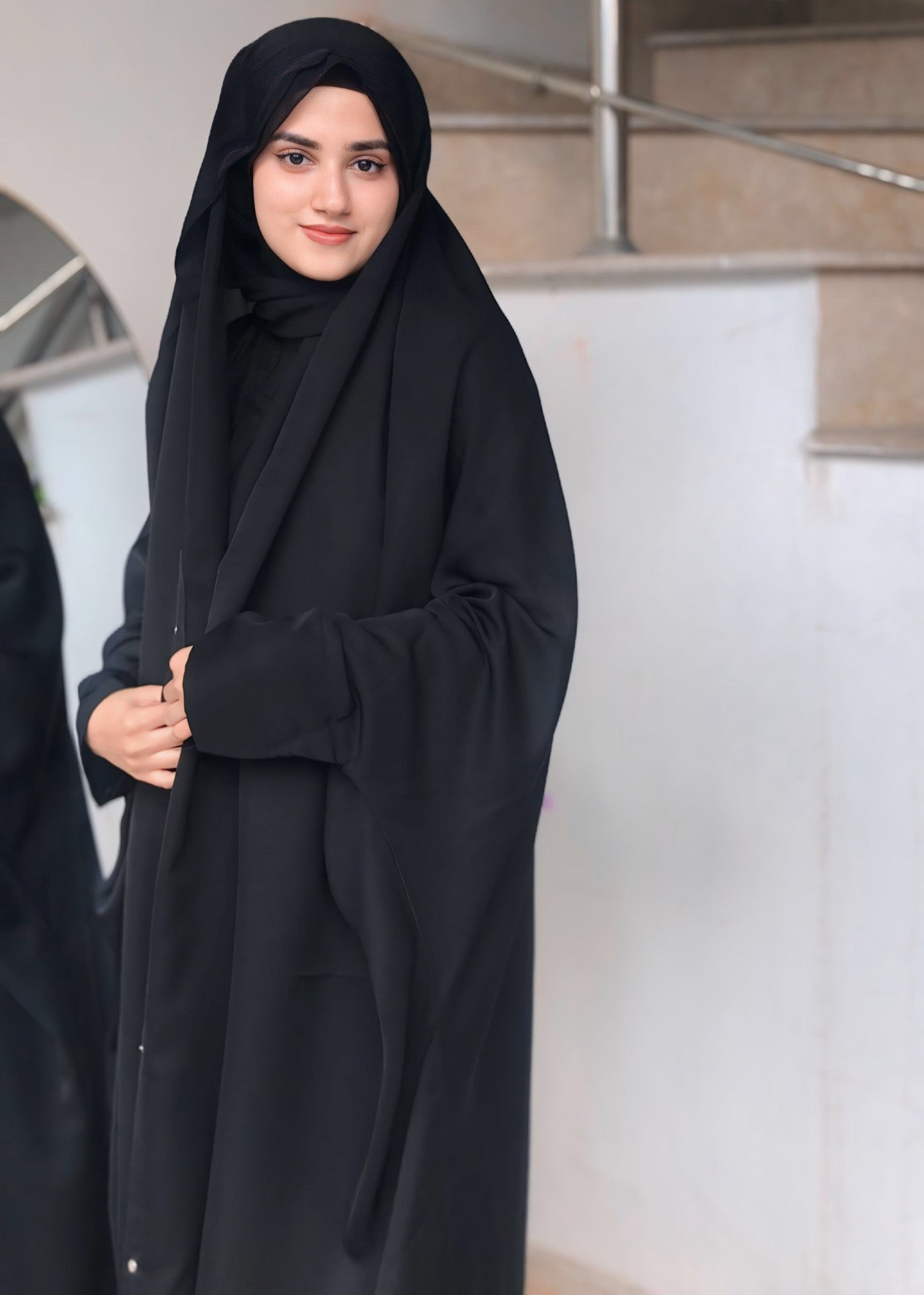 georgette Chaddar in Jet black