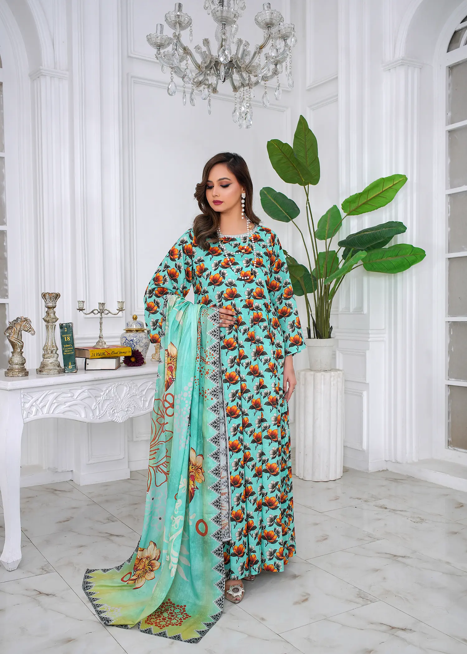 lawn Pishwas in Electric blue