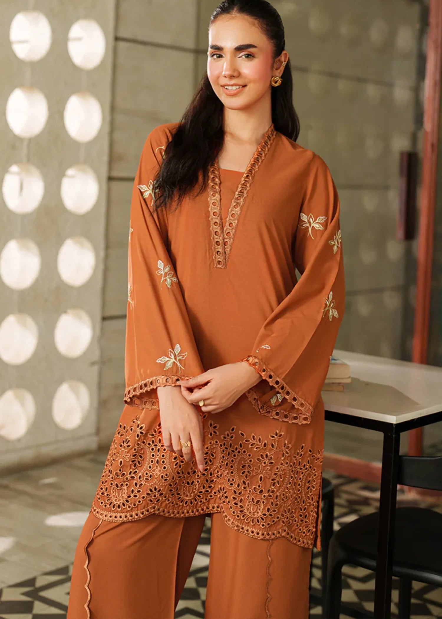 blended satin Kurta Set in Rust orange