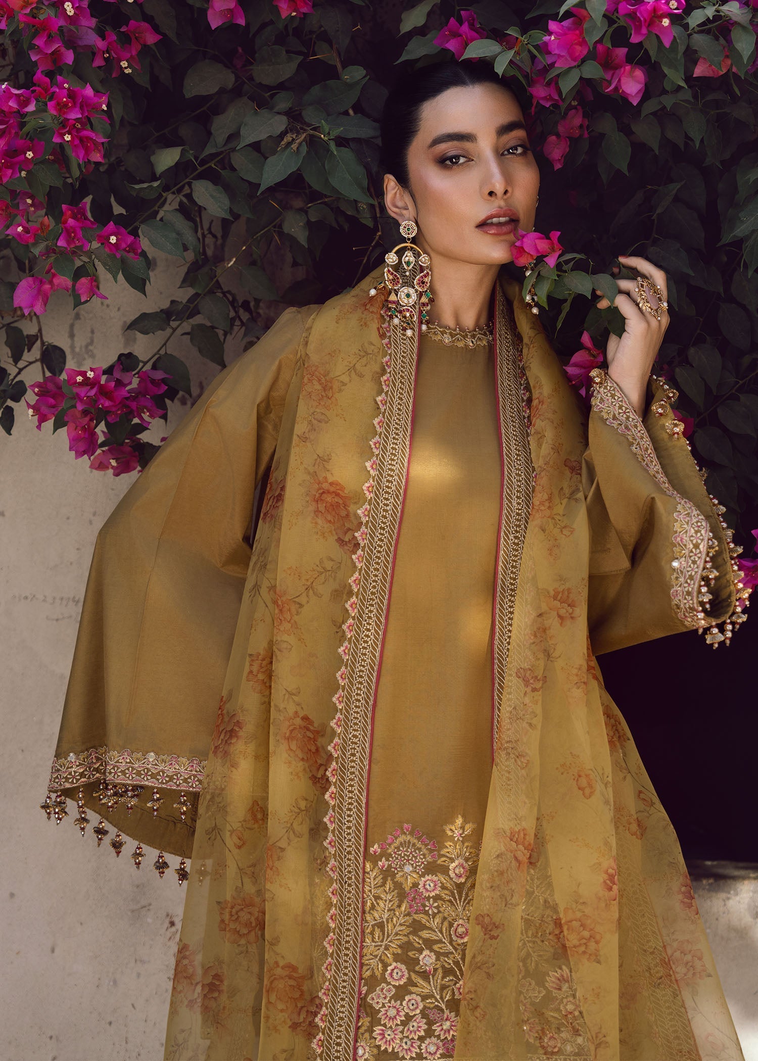 pk raw silk Kurta Set in Olive green