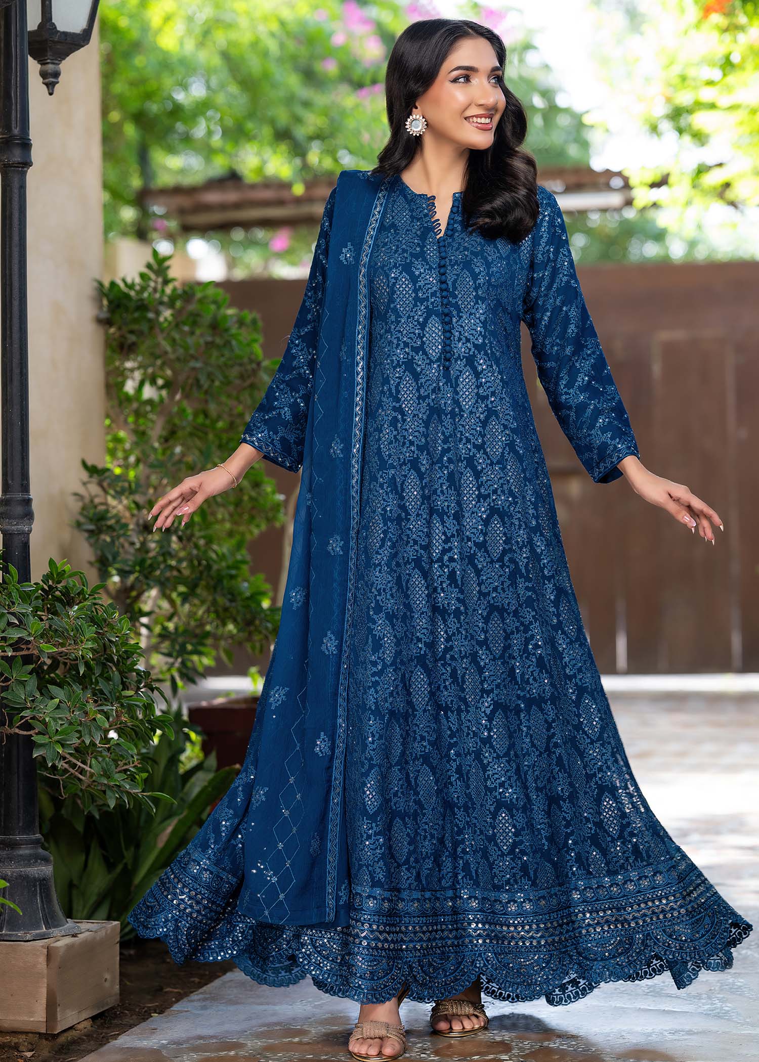 chiffon Pishwas in Royal blue