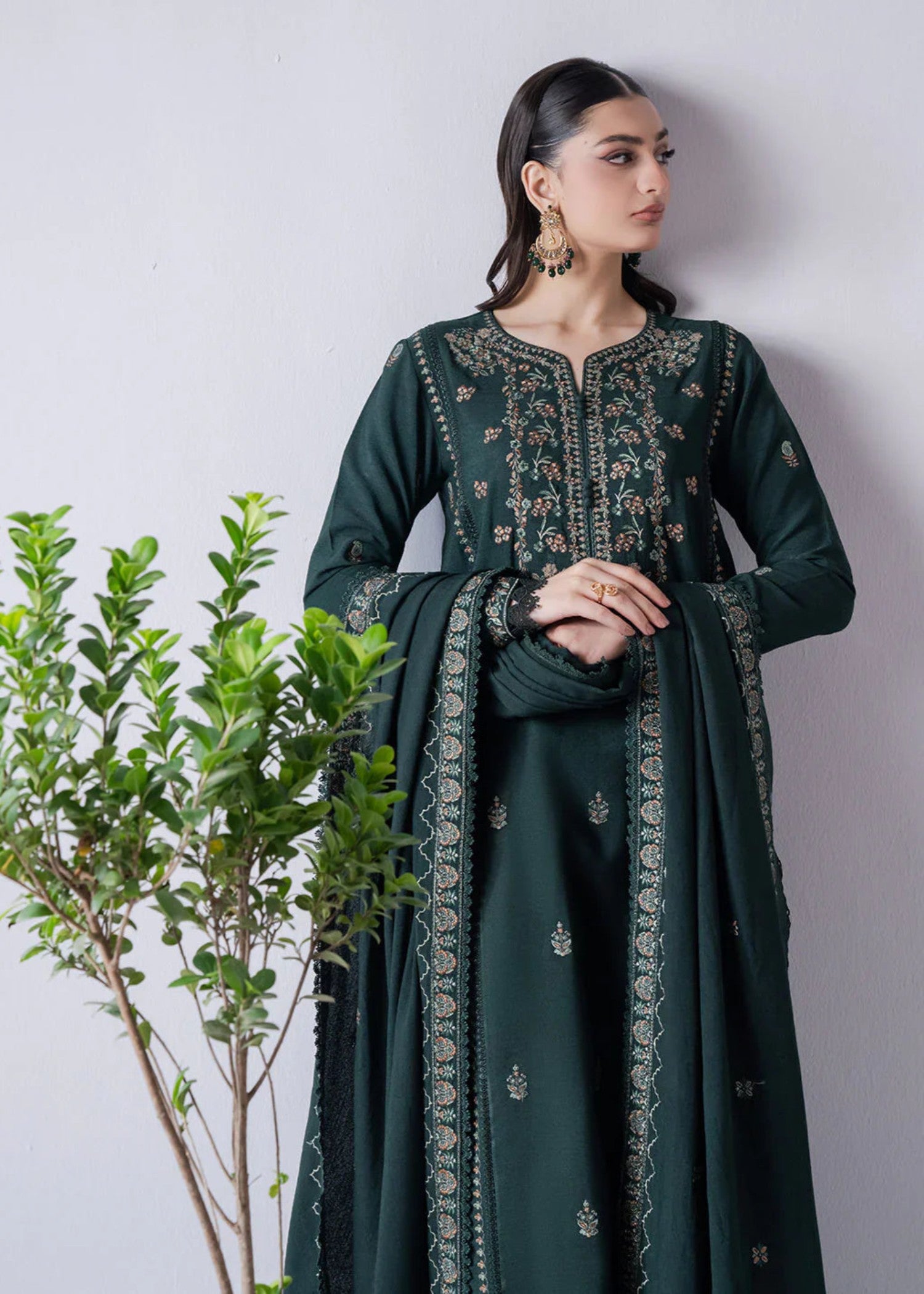 dhanak Kurta Set in Dark green
