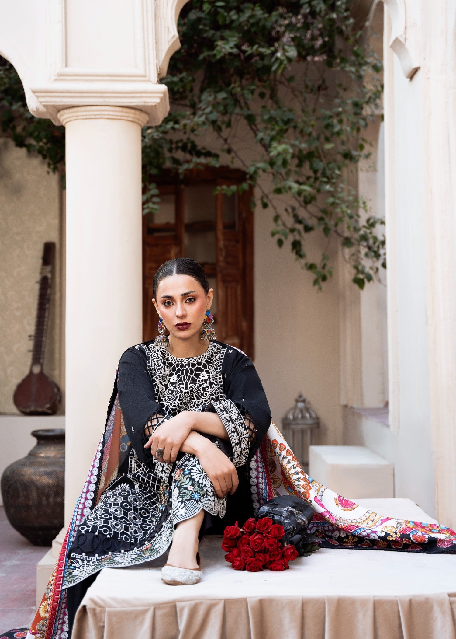 slub khaddar Kurta Set in Black