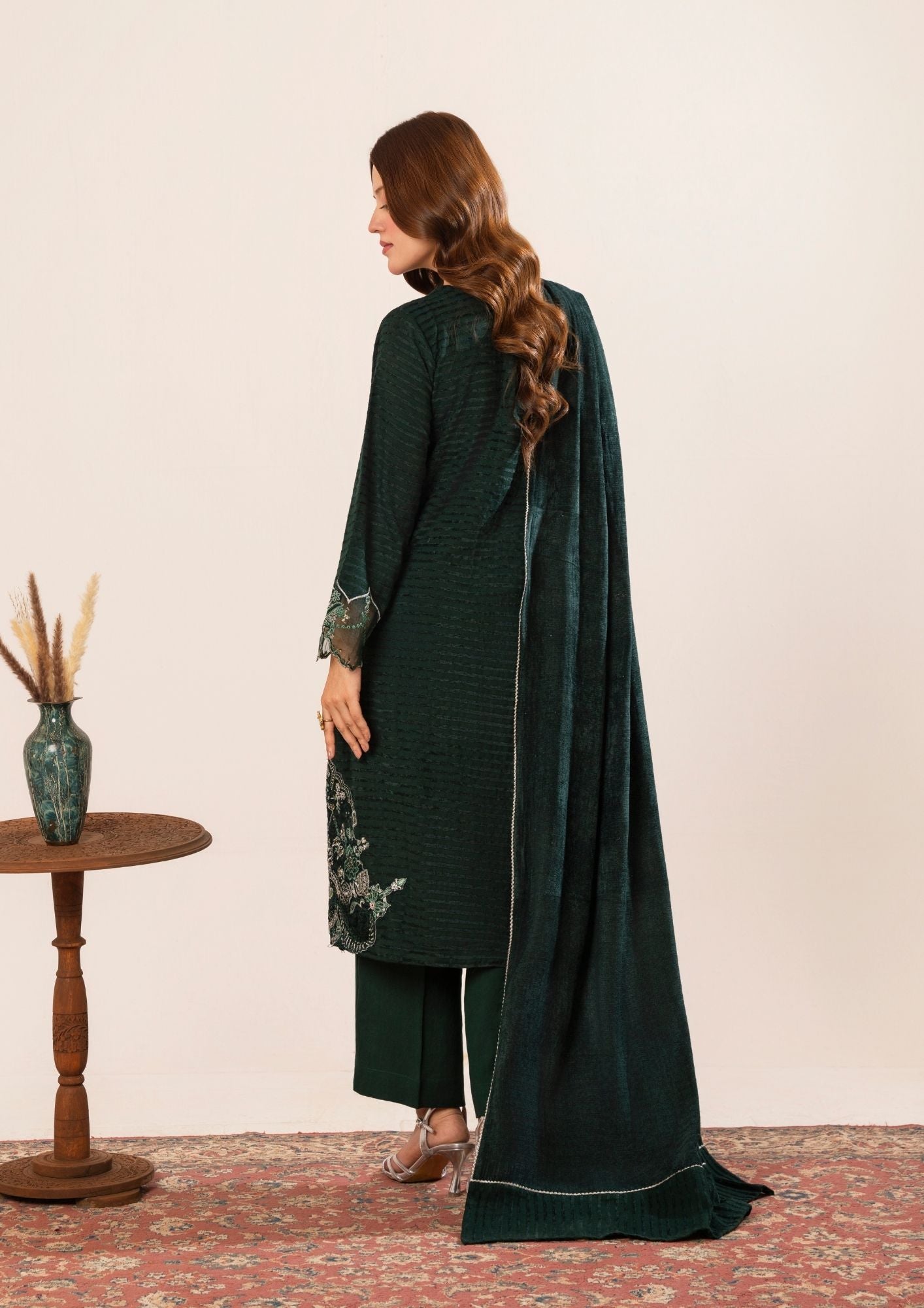 velvet jacquard Kurta Set in Bottle green