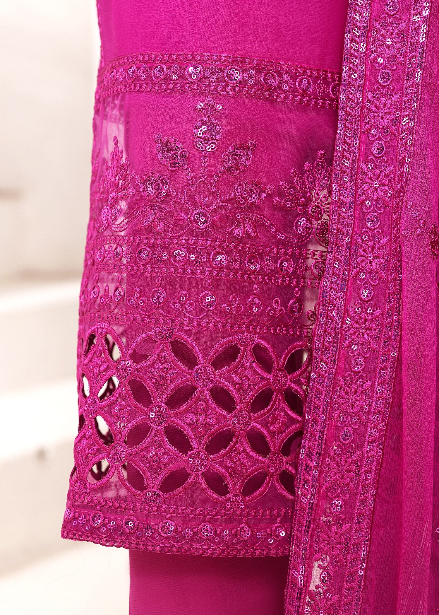 bemberg crinkle chiffon Kurta Set in Magenta