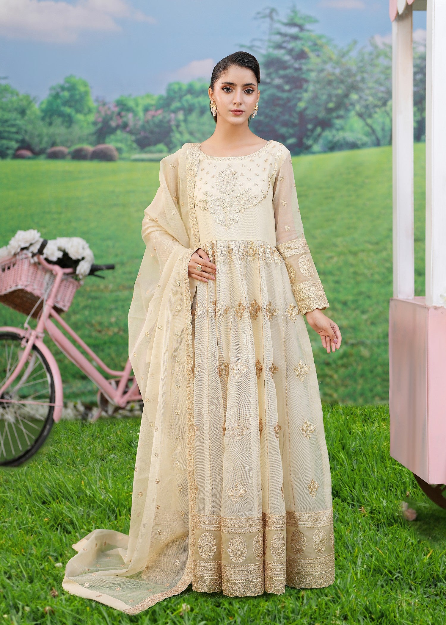 khaddi net Pishwas in Cream