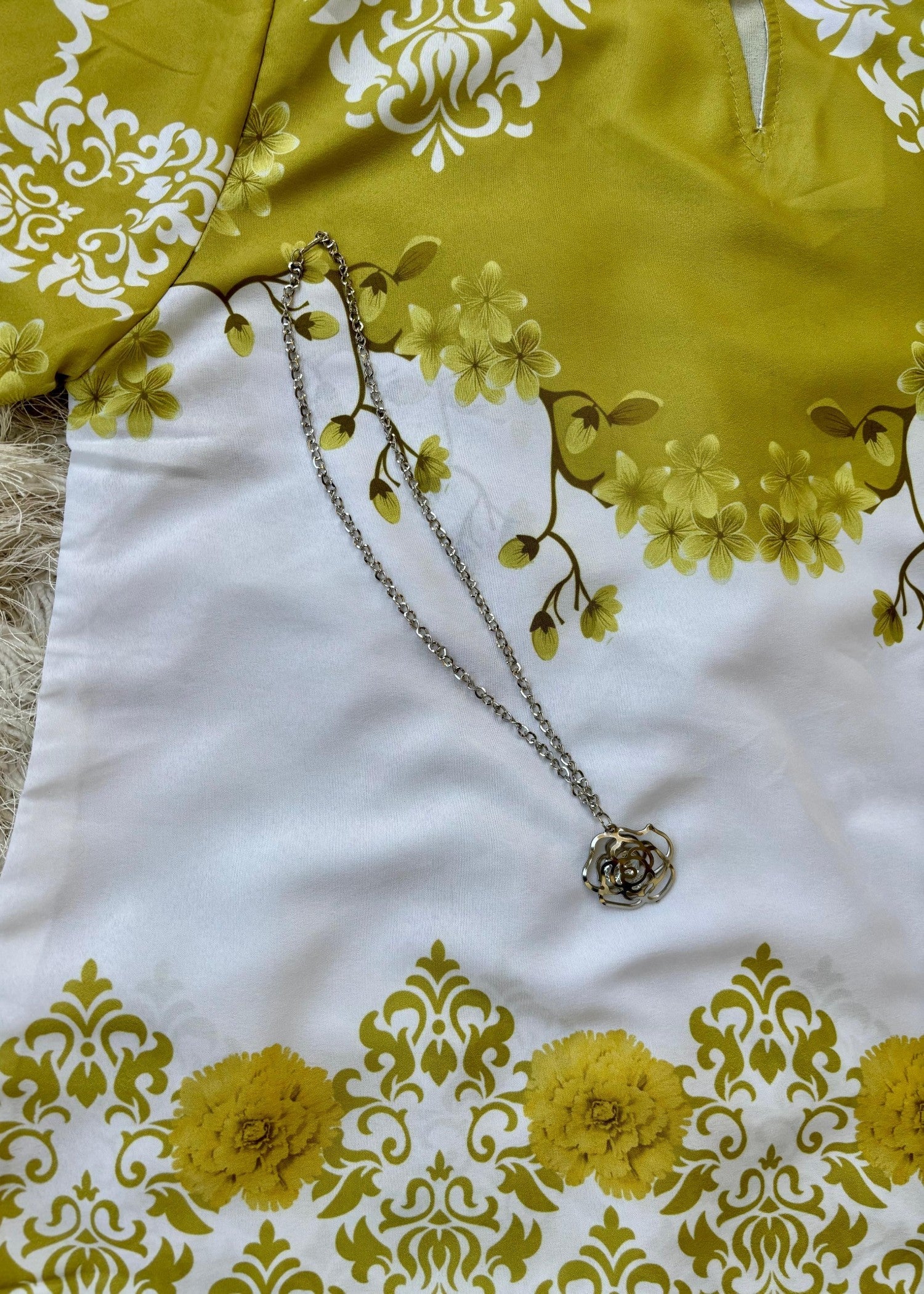 blended grip silk Co ord Sets in Olive green