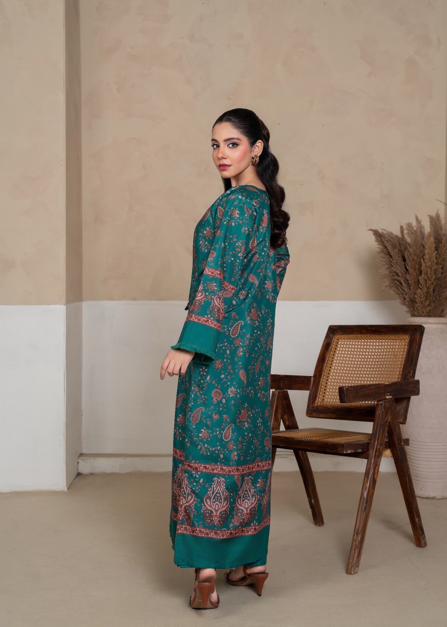silk grip Kurta Set in Green