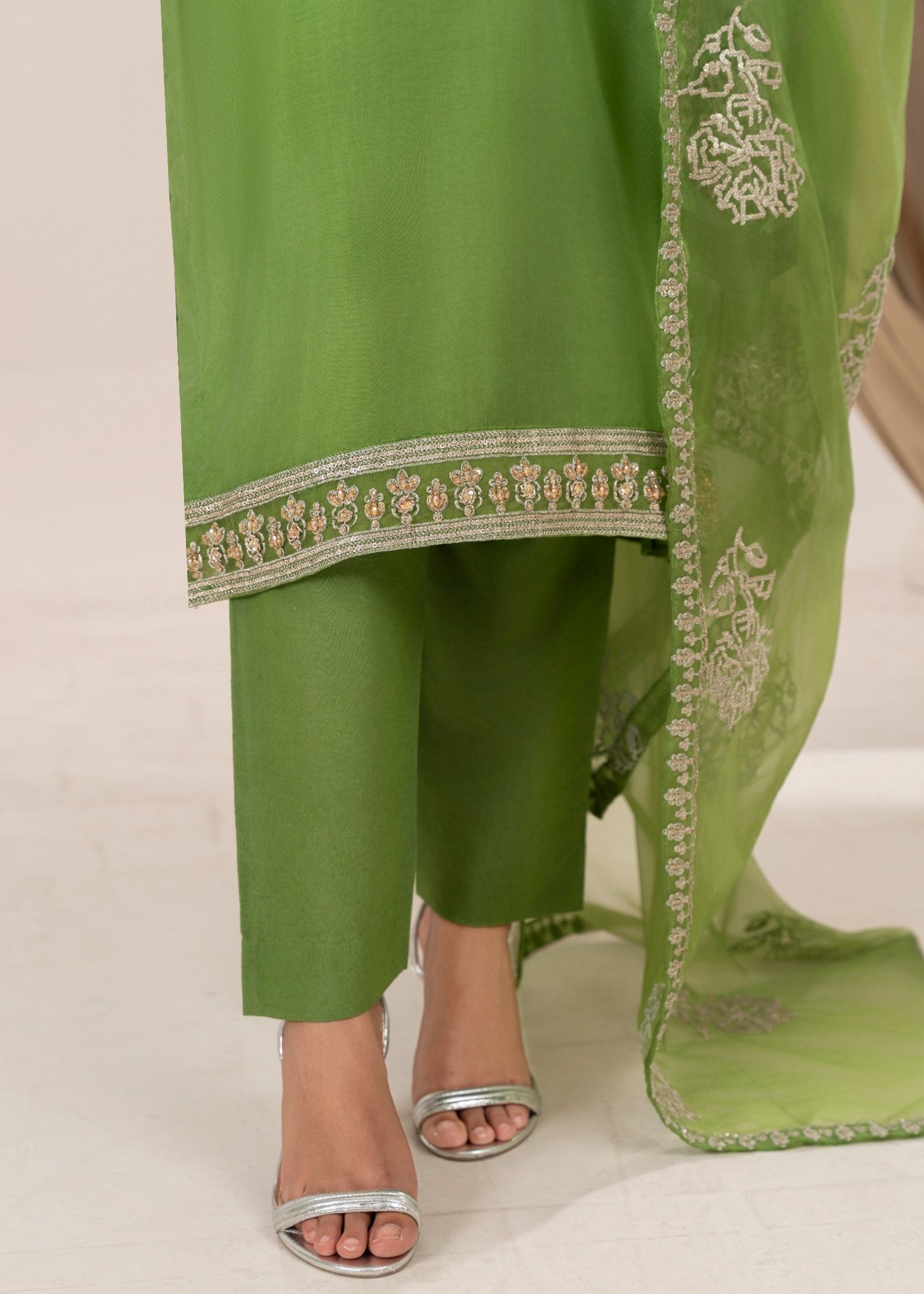 organza Kurta Set in Kelly green