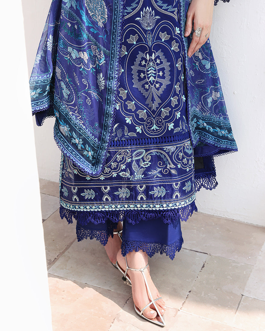 Floral Reveire Lawn – Daylight Charm