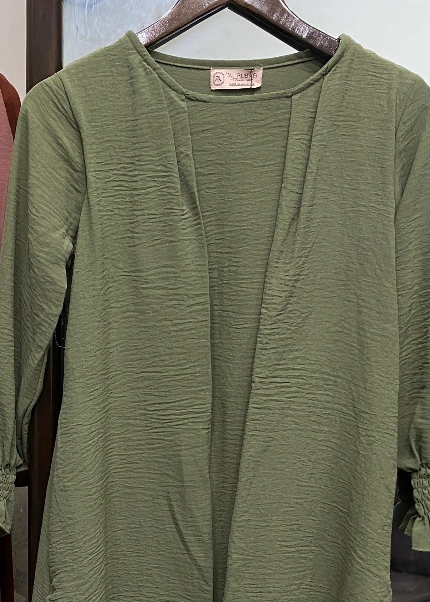 polyester Abaya in Olive green
