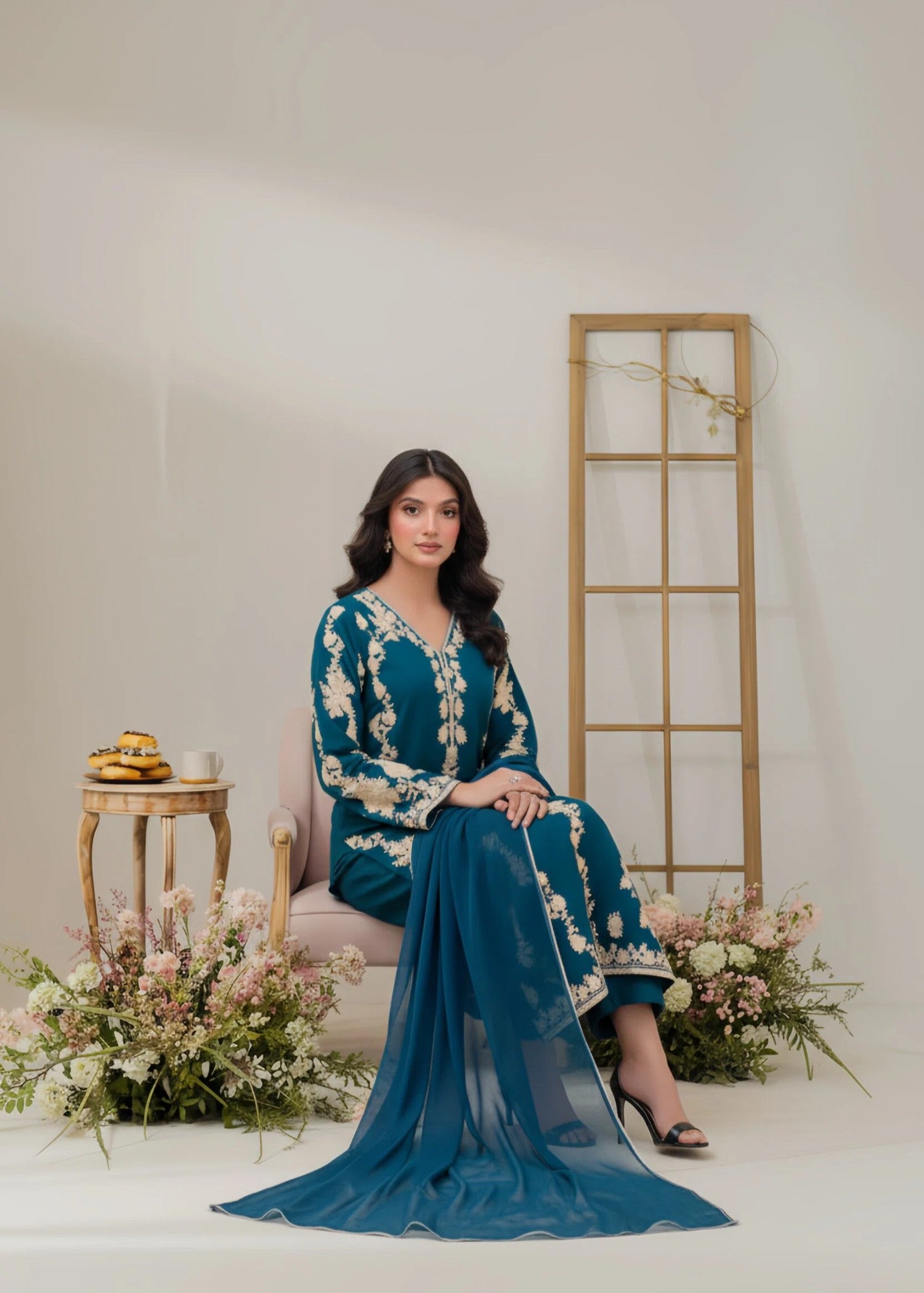 dhanak Kurta Set in Teal