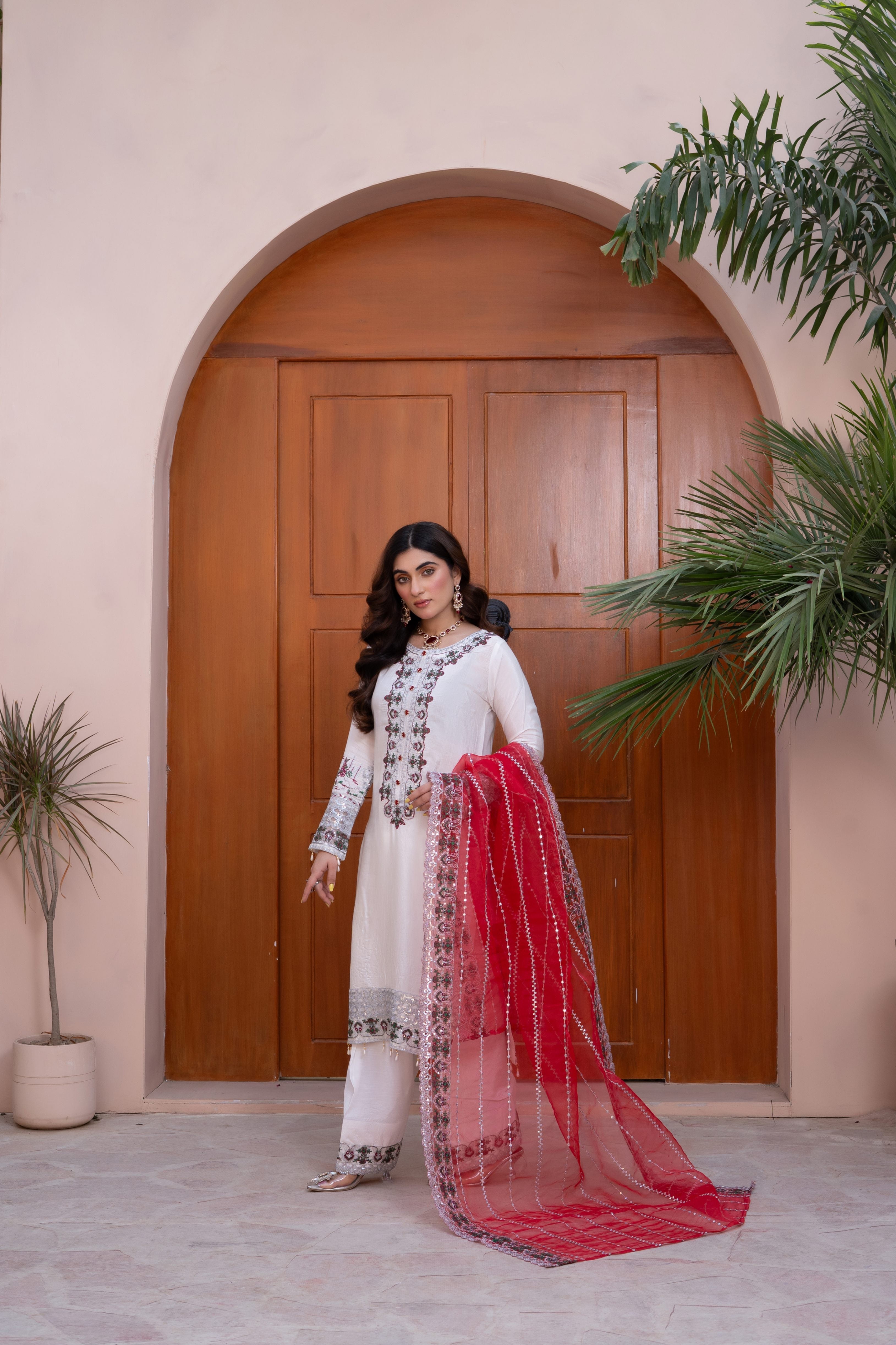 pk raw silk Kurta Set in White