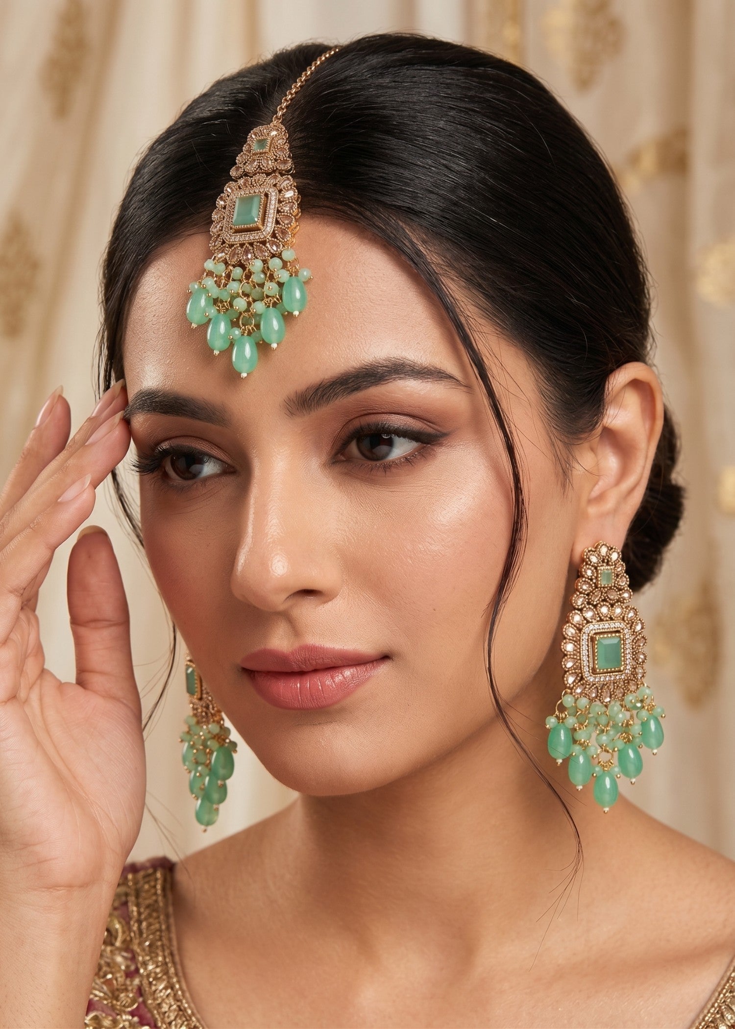 Jewelry Set in Mint green Color by - Trendy Women Jewelry Set TAU9756