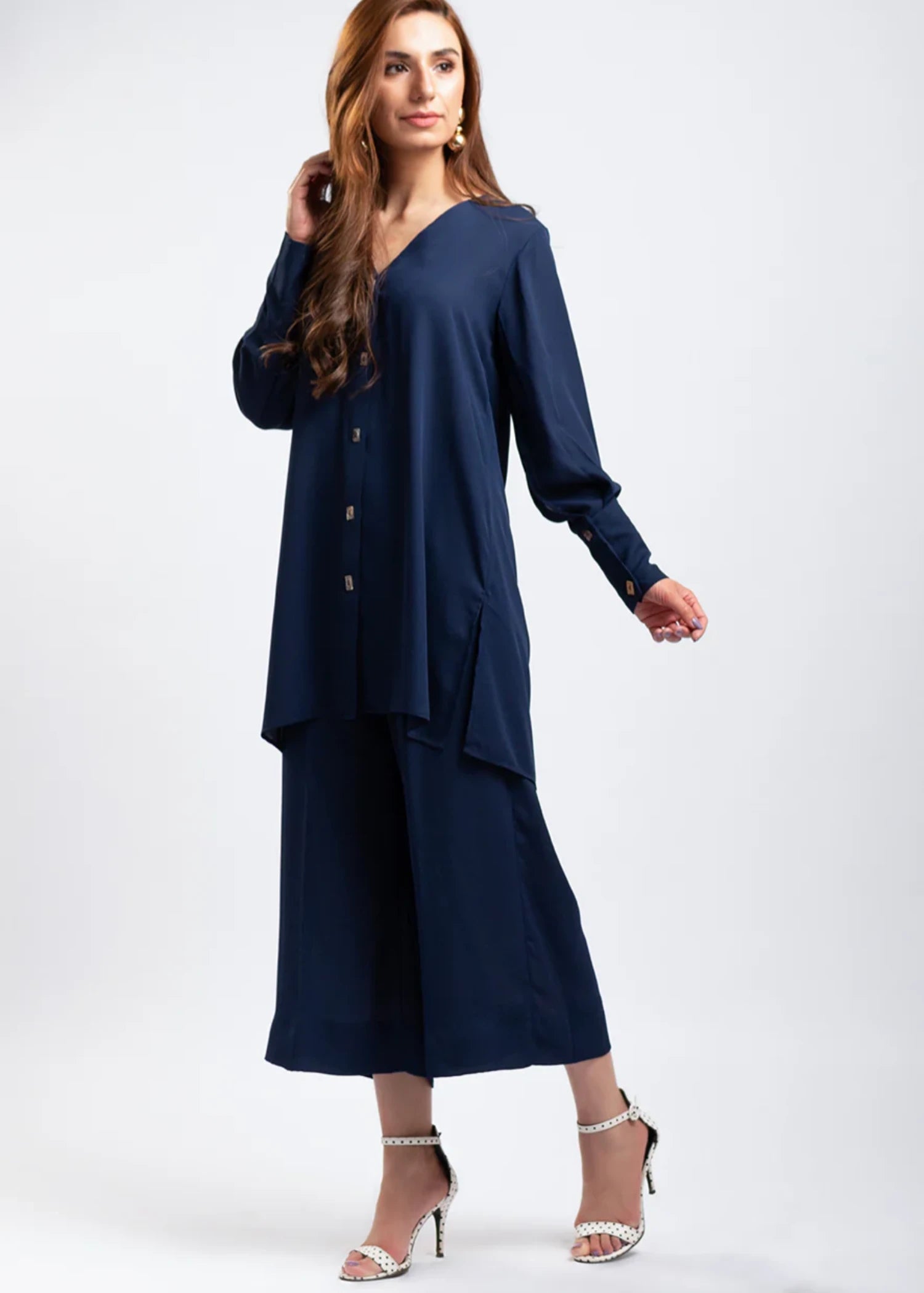 crepe Trousers in Navy blue