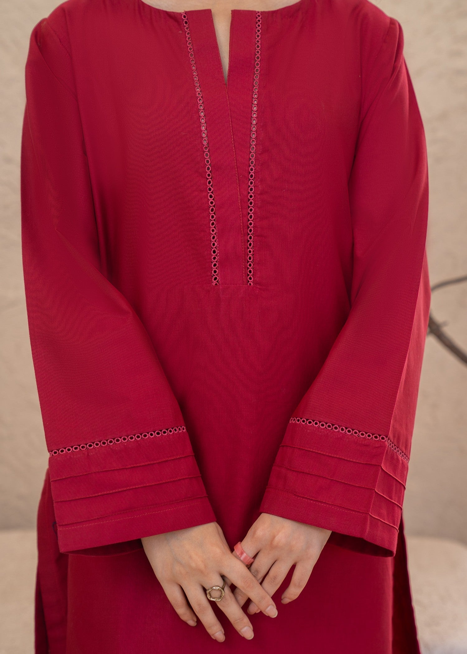 khaddar Kurta Set in Deep pink