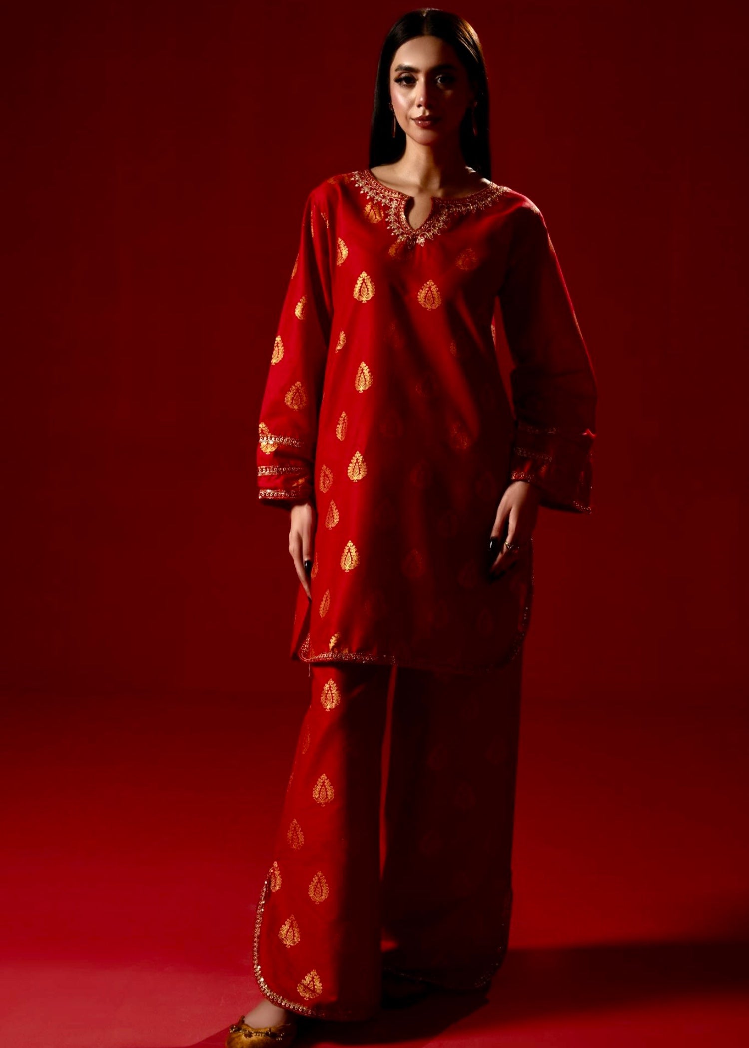 cambric Kurta Set in Red