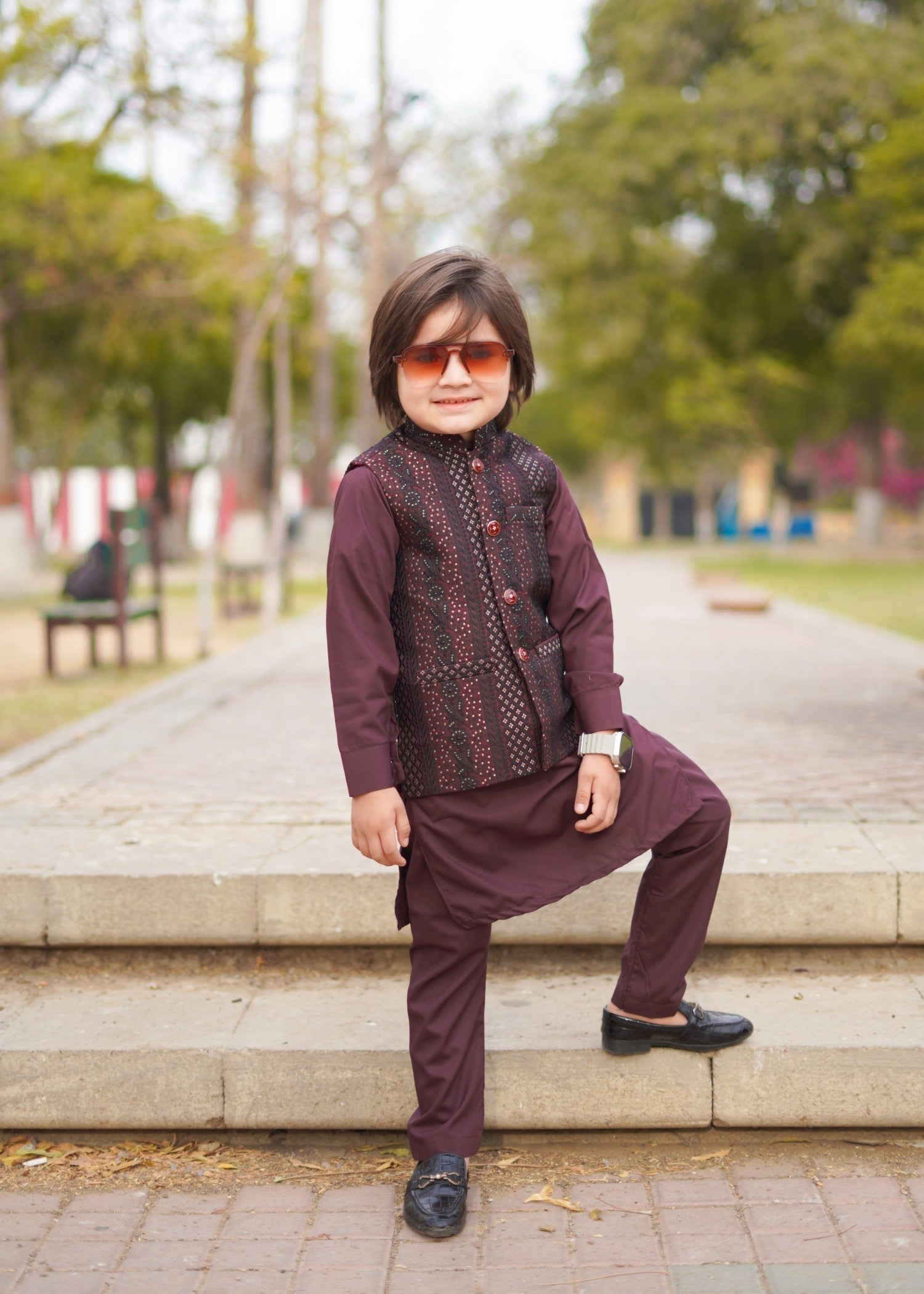 masuri Waistcoat in Maroon