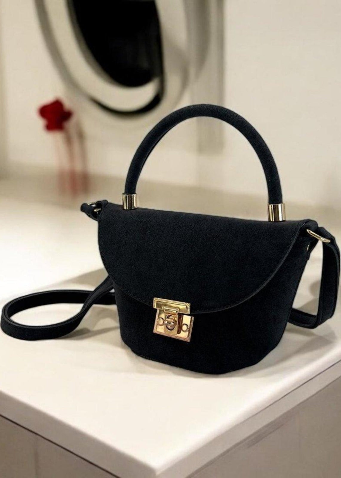 Hand Bag in Black Color by - Trendy Women Hand Bag INB2982