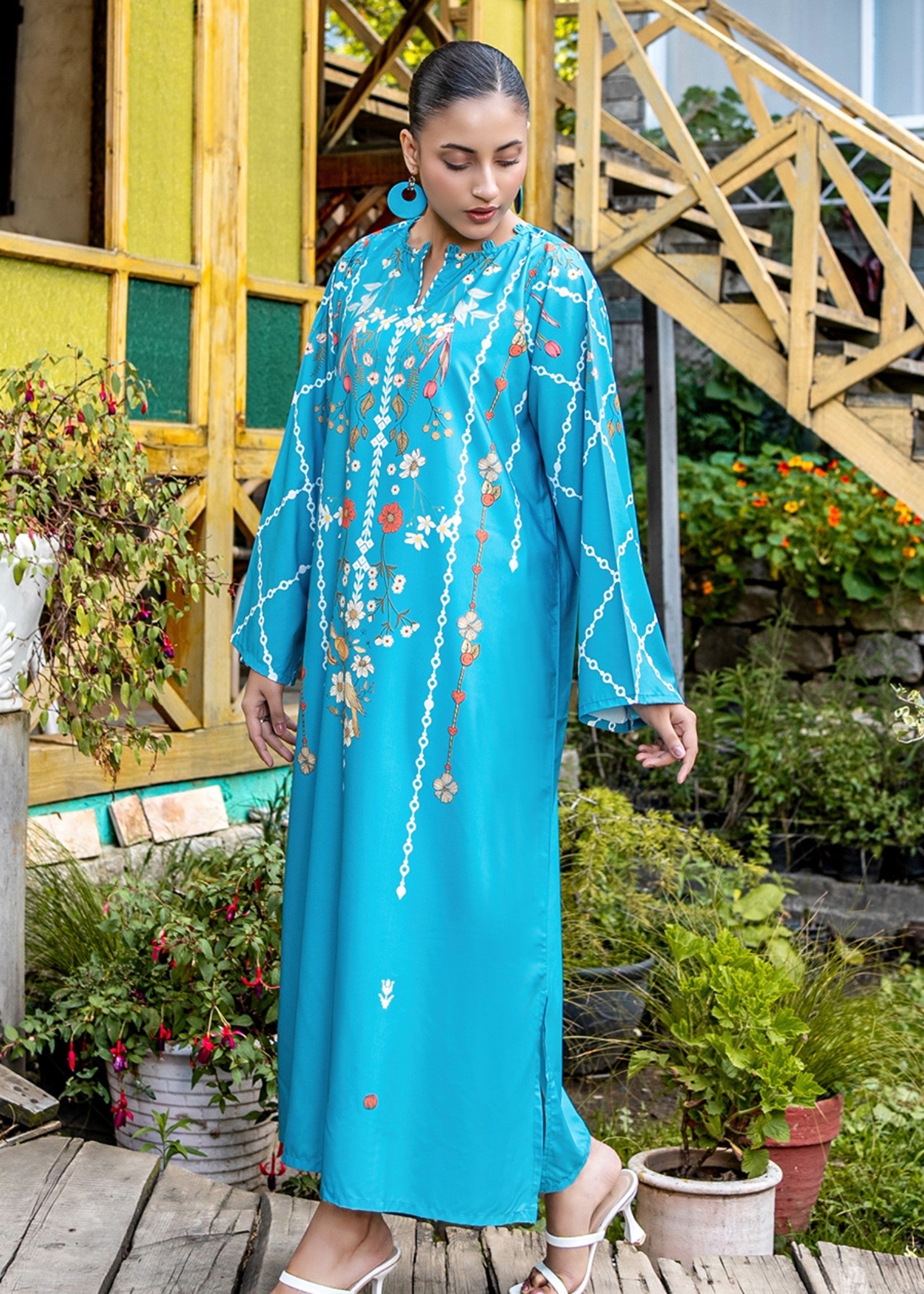 crepe Kaftan in Dark cyan