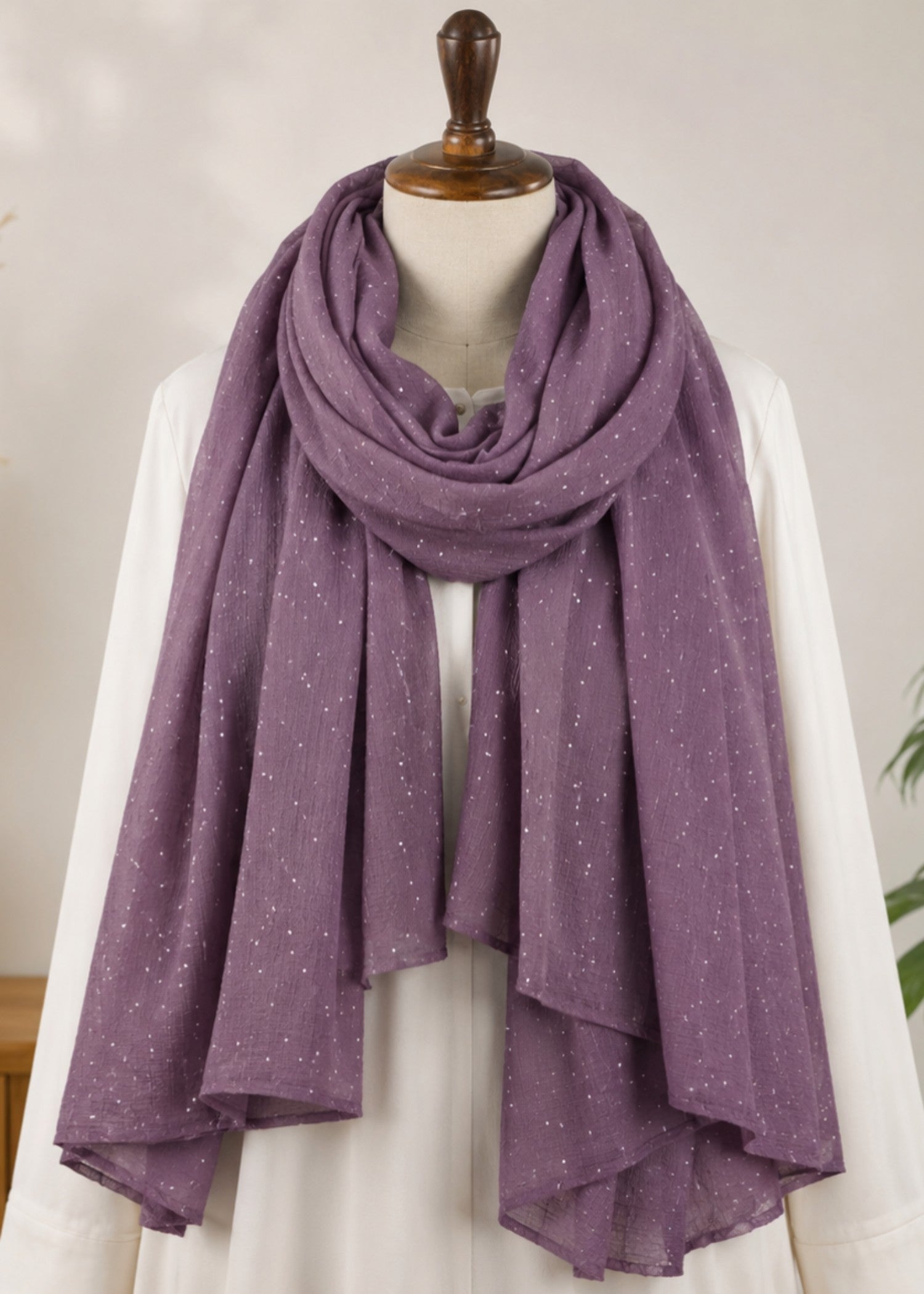 slub lawn Hijab in Plum