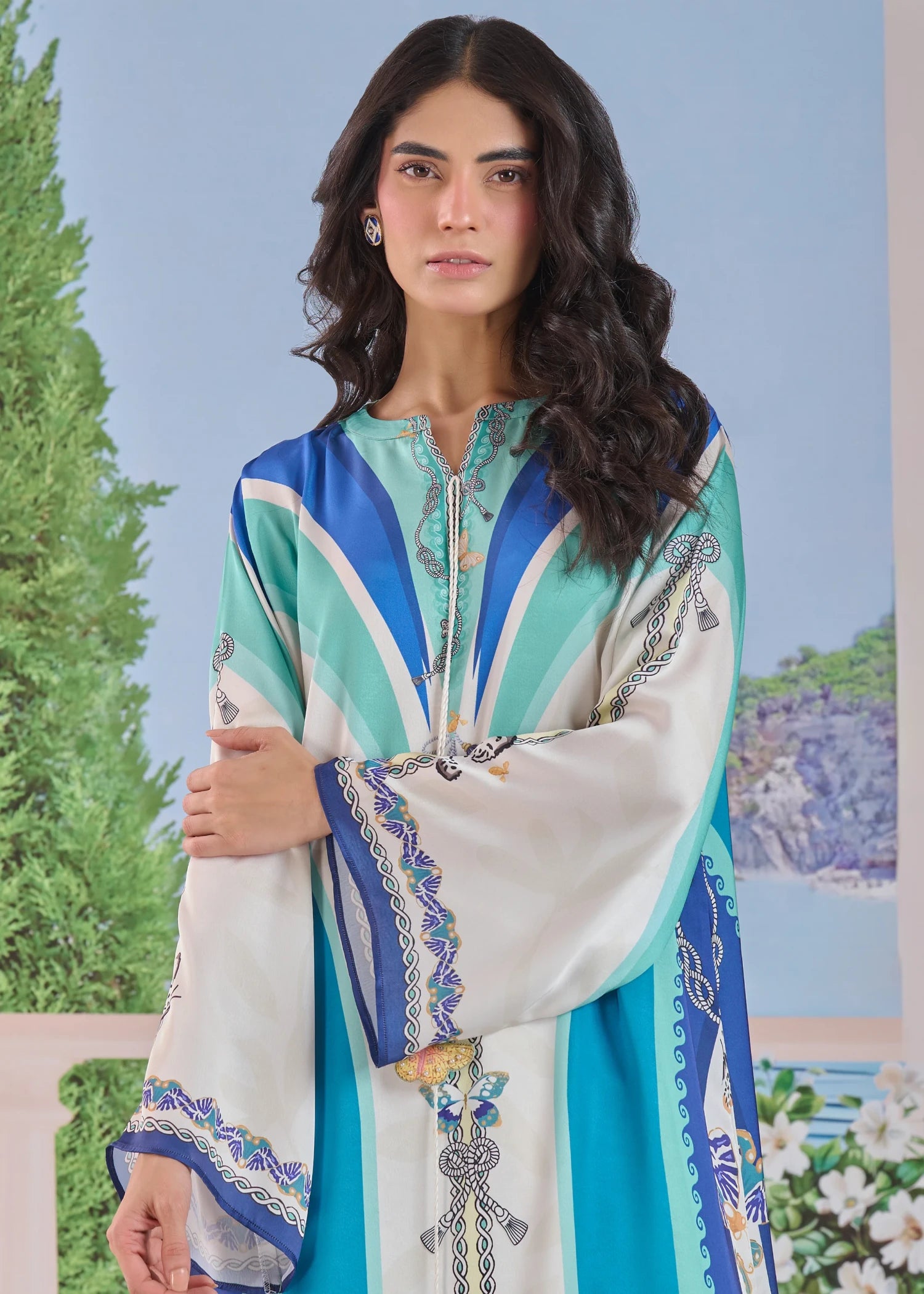charmuse/shamooz Kaftan in Multi