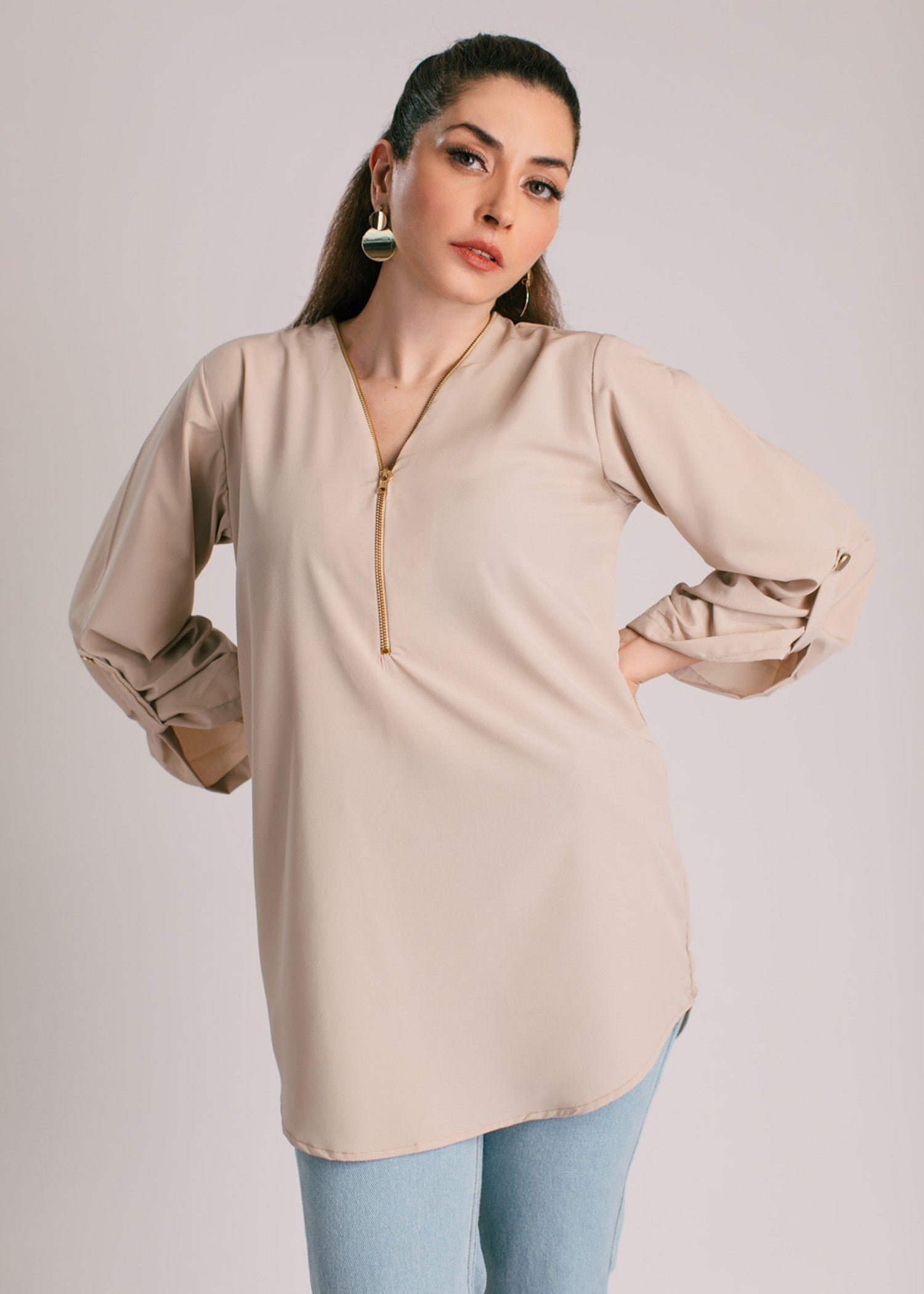 crepe Top in Beige