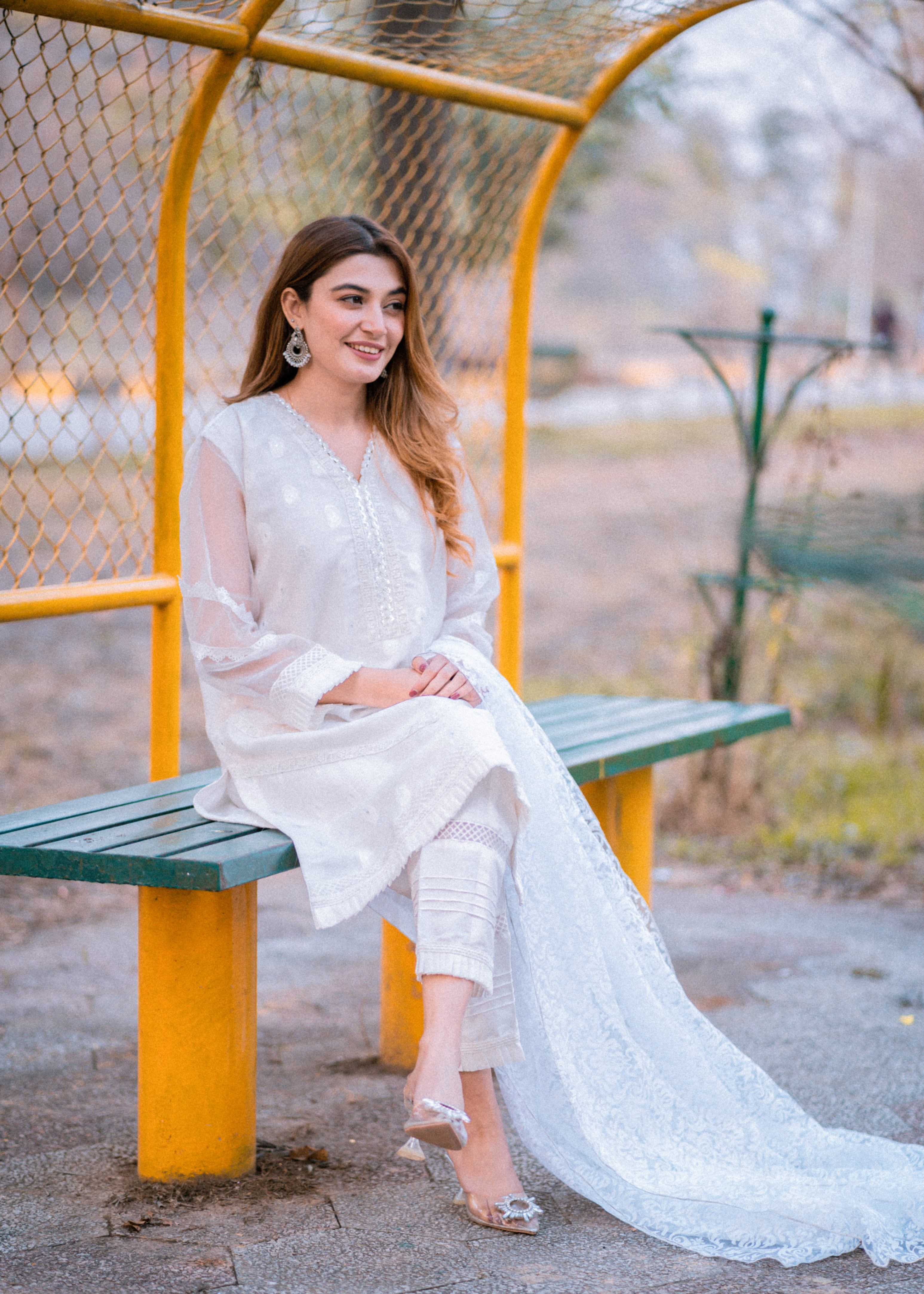 zari organza Kurta Set in White