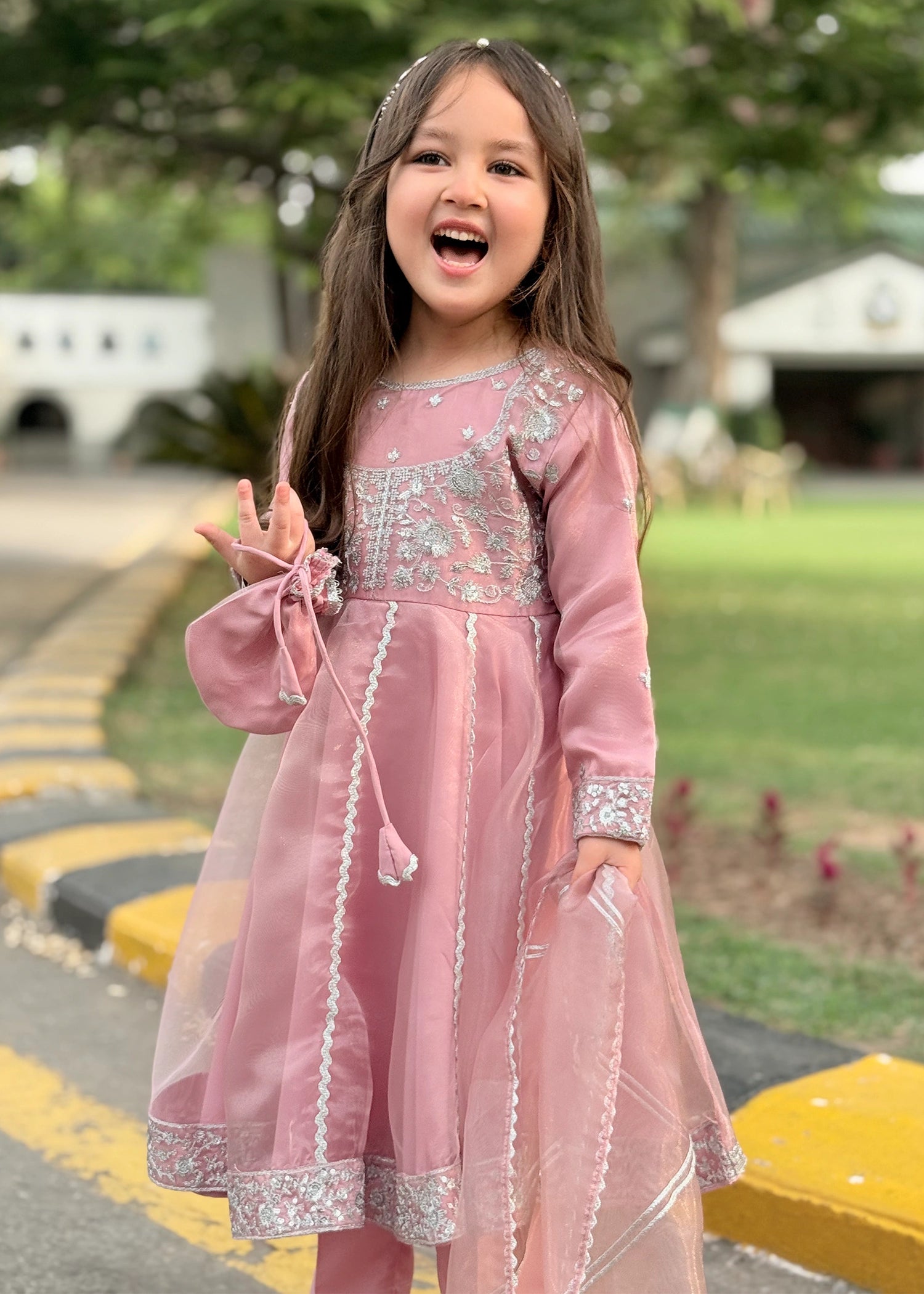 tissue Pishwas in Baby pink