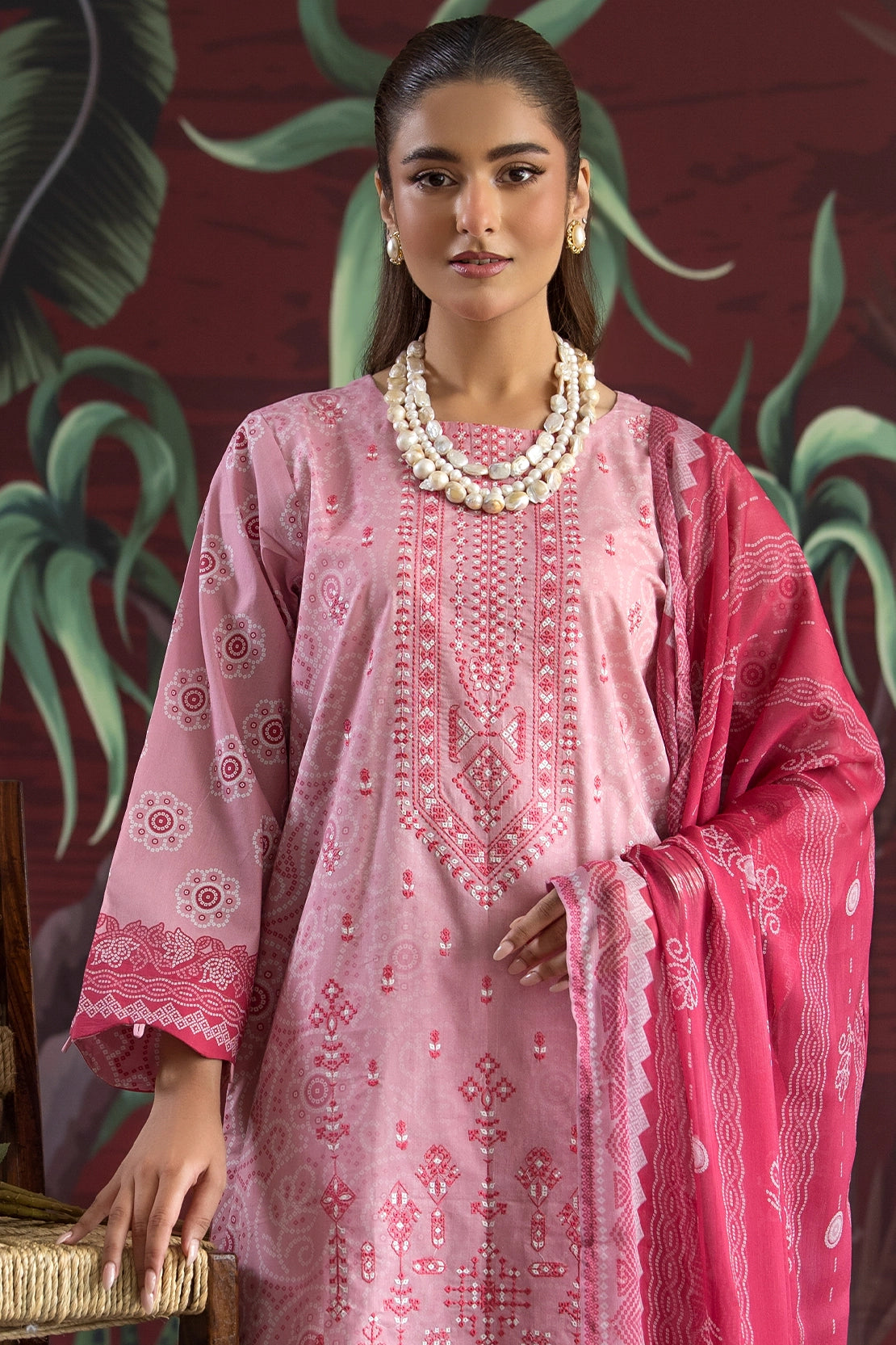 bemberg crinkle chiffon Unstitched in Blush pink