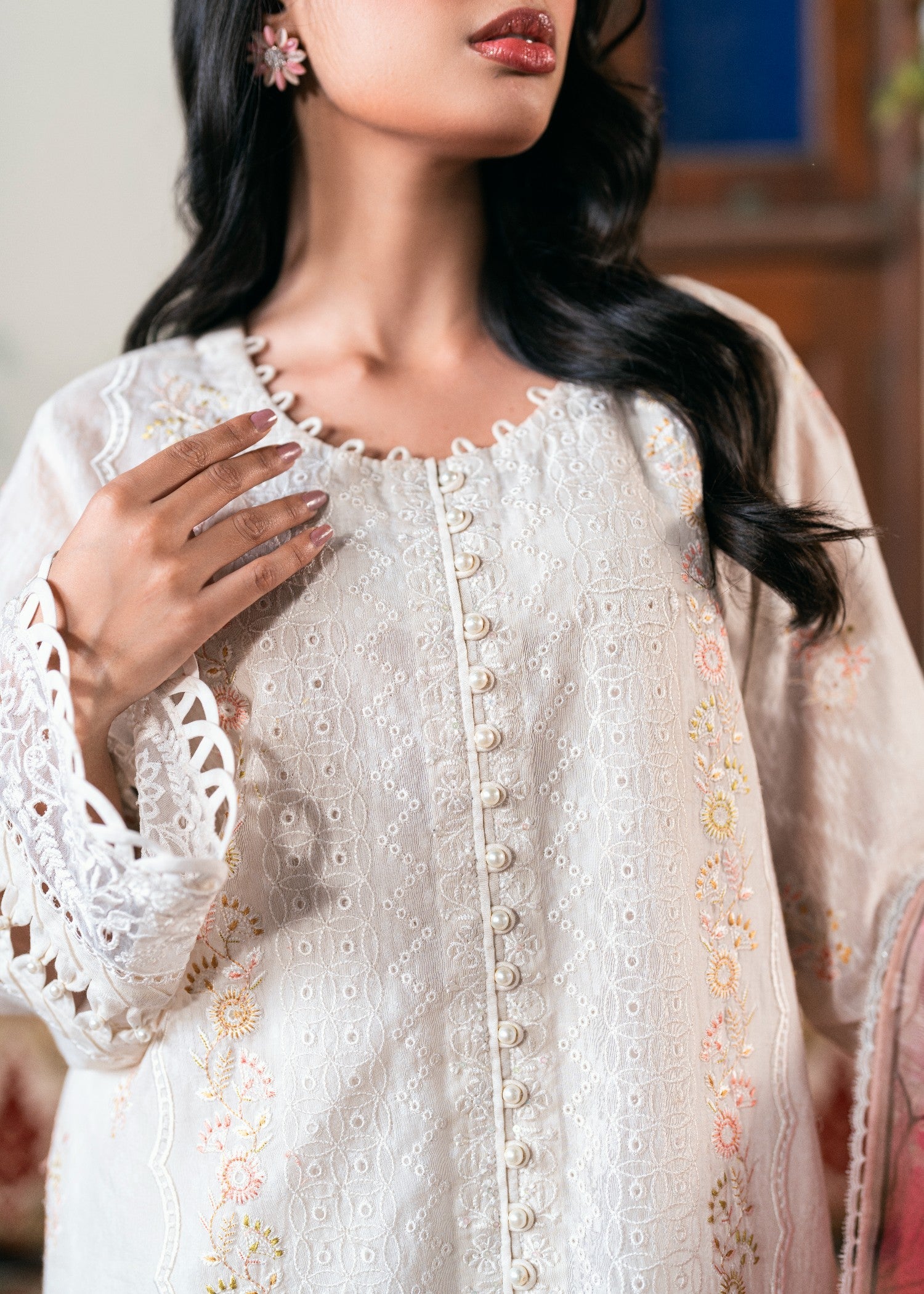 self jacquard Unstitched in Off-white