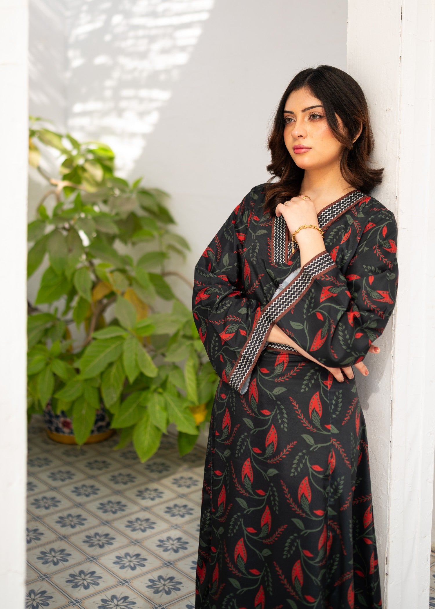 crepe Maxi in Charcoal