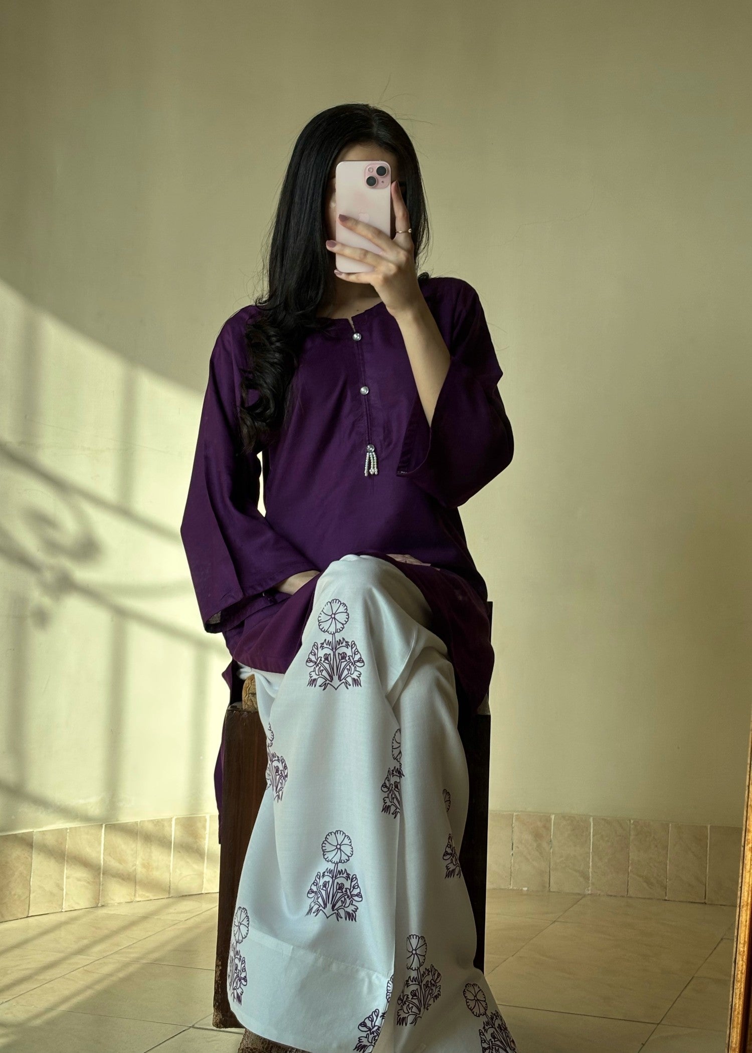 linen Kurta Set in White, purple