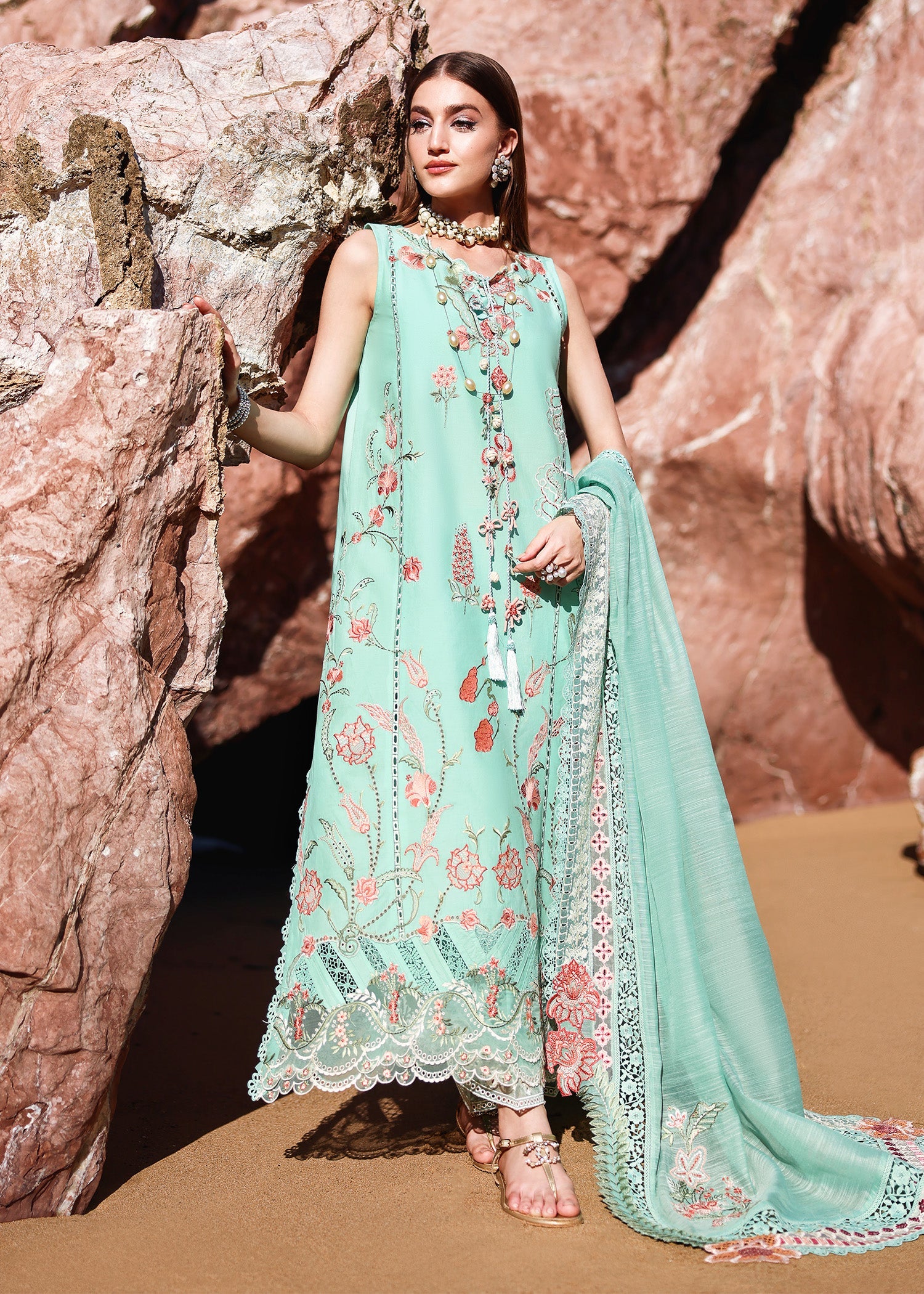 Breeze Festive Luxury Lawn – GIA-5-B