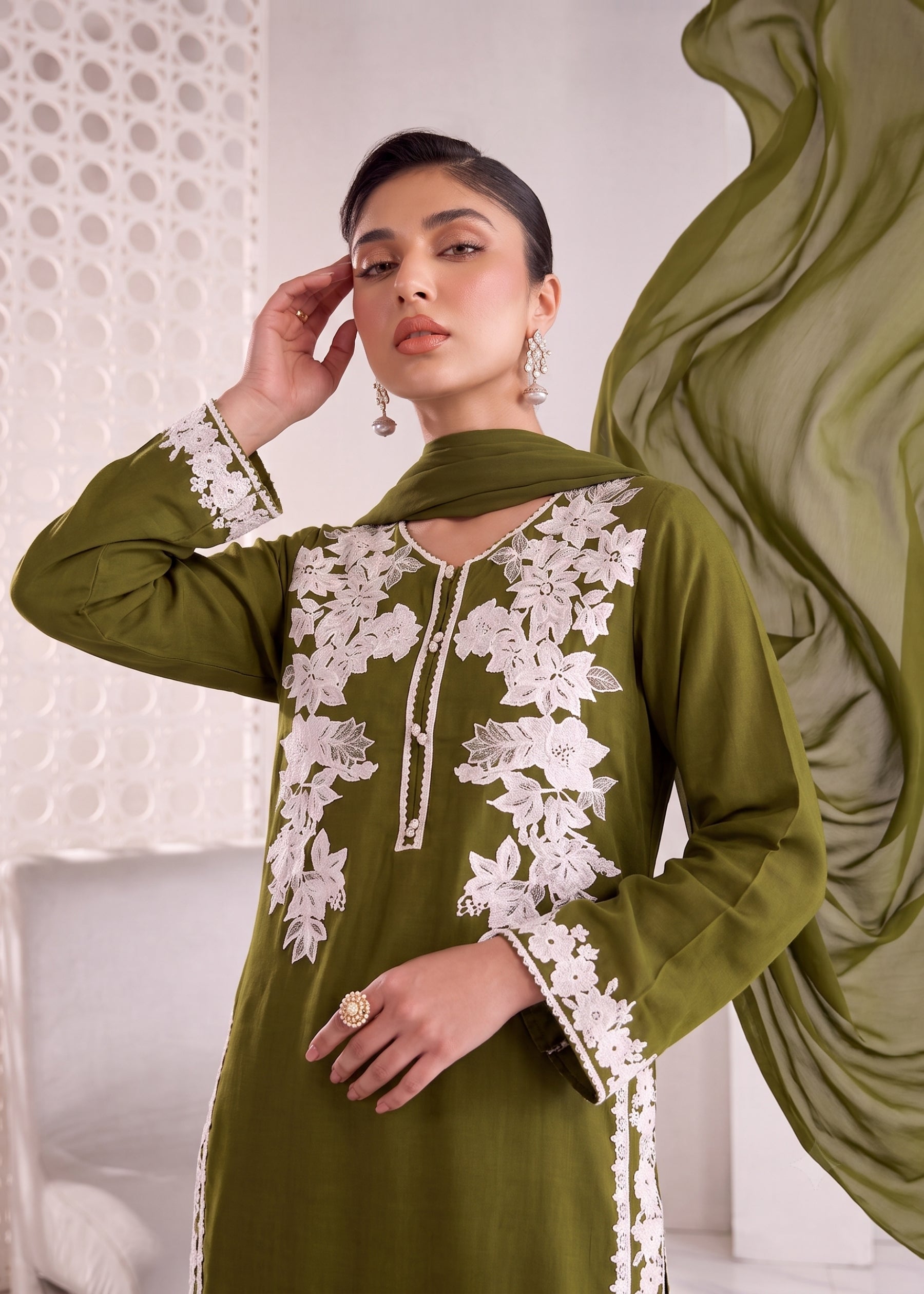linen Kurta Set in Olive green