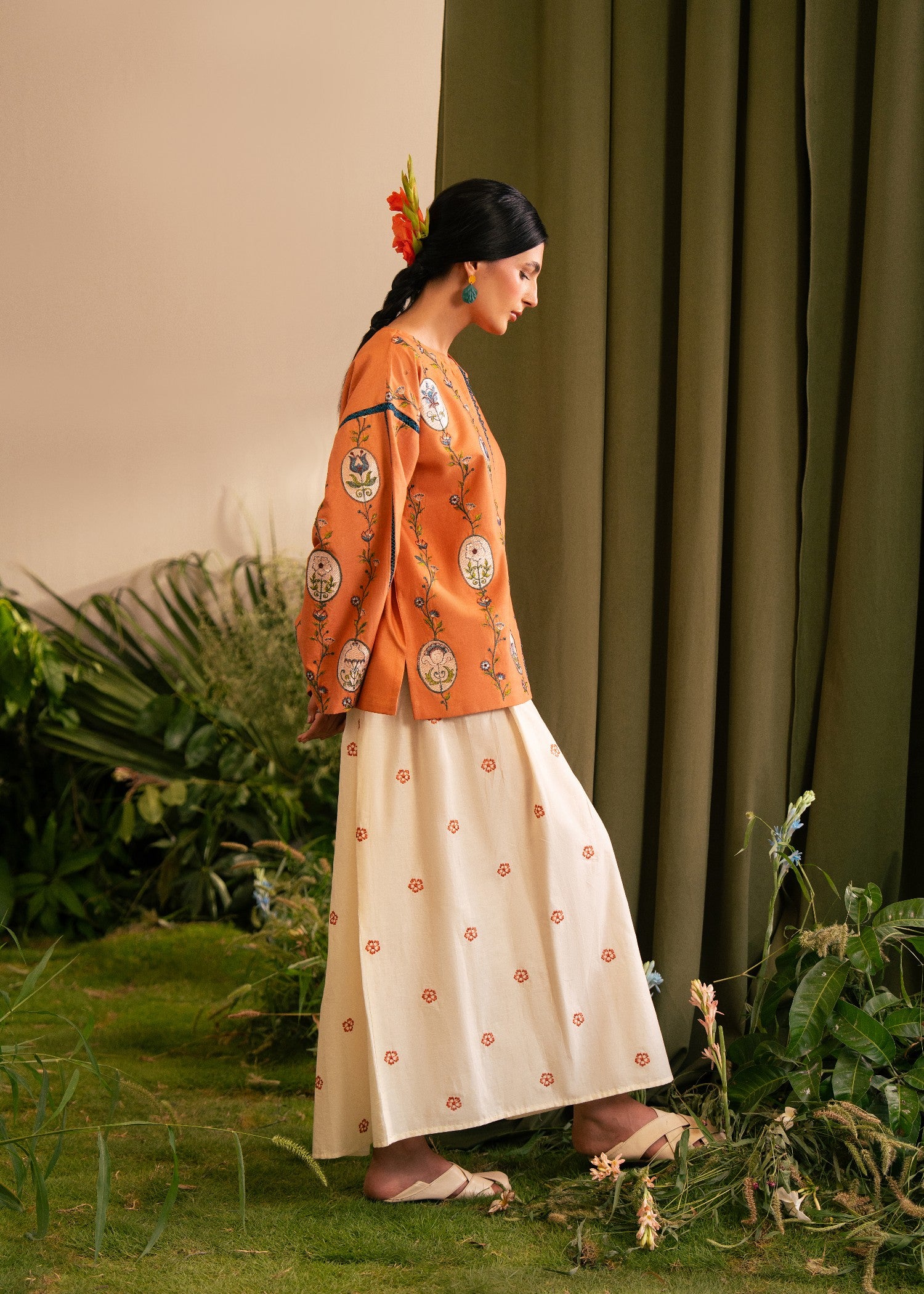 lawn cotton Skirt in Cream, rust orange