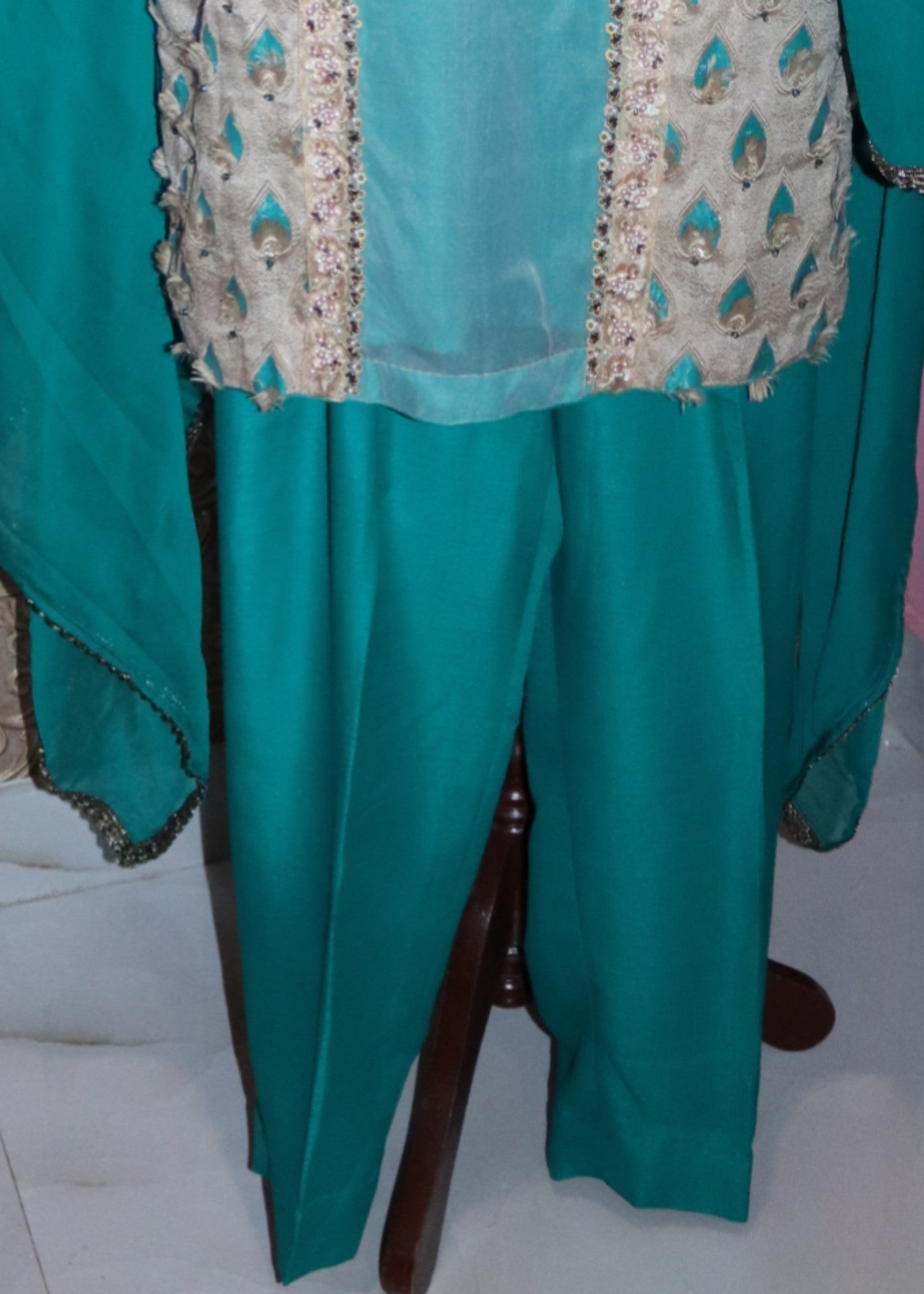 khaddi silk Kurta Set in Turquoise