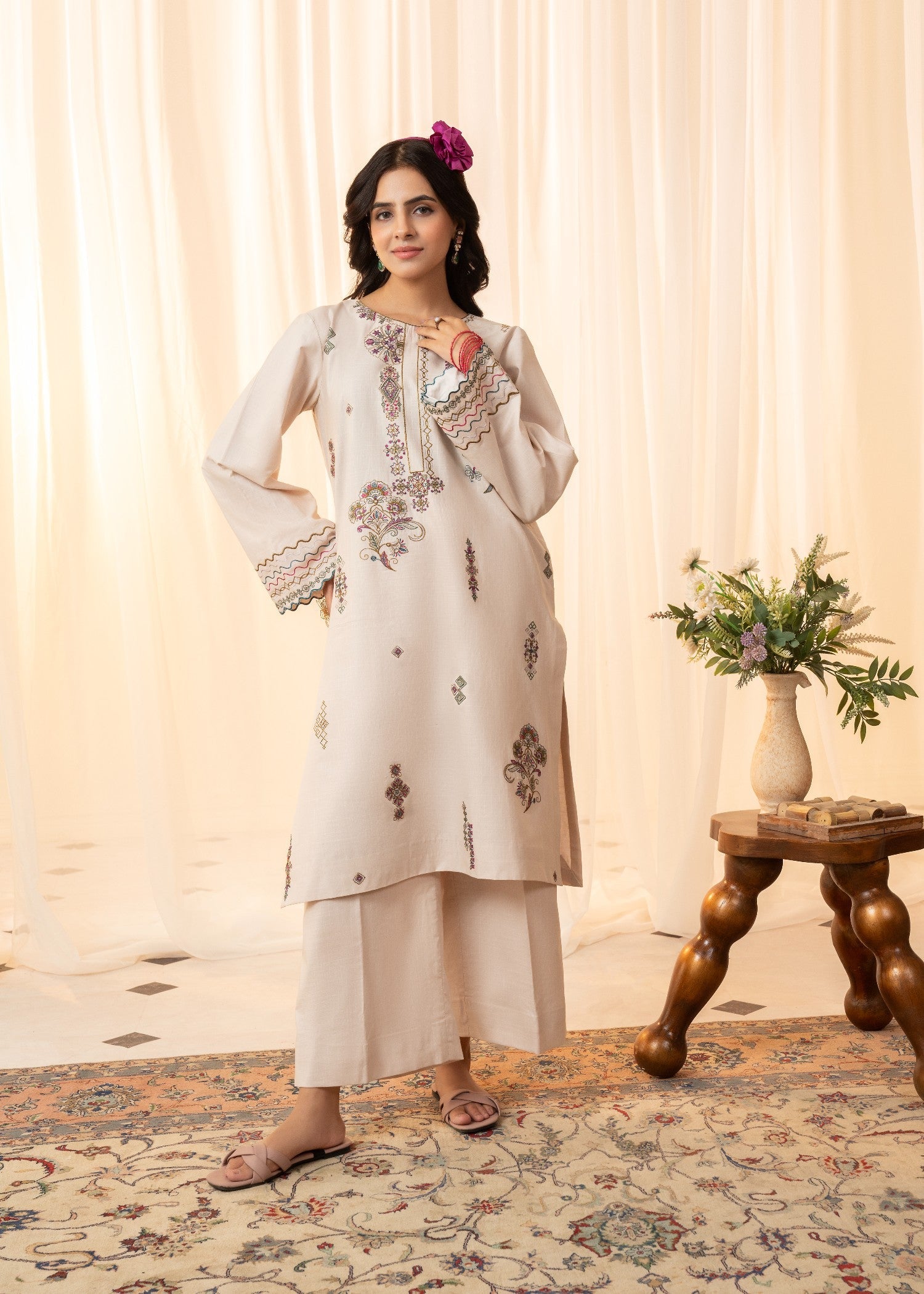 lawn cotton Kurta Set in Ghost white