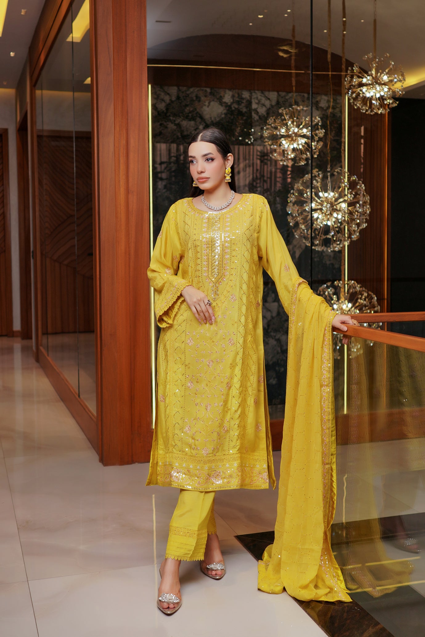 Shamooz Silk Edit Festive Pret Formals – D-3