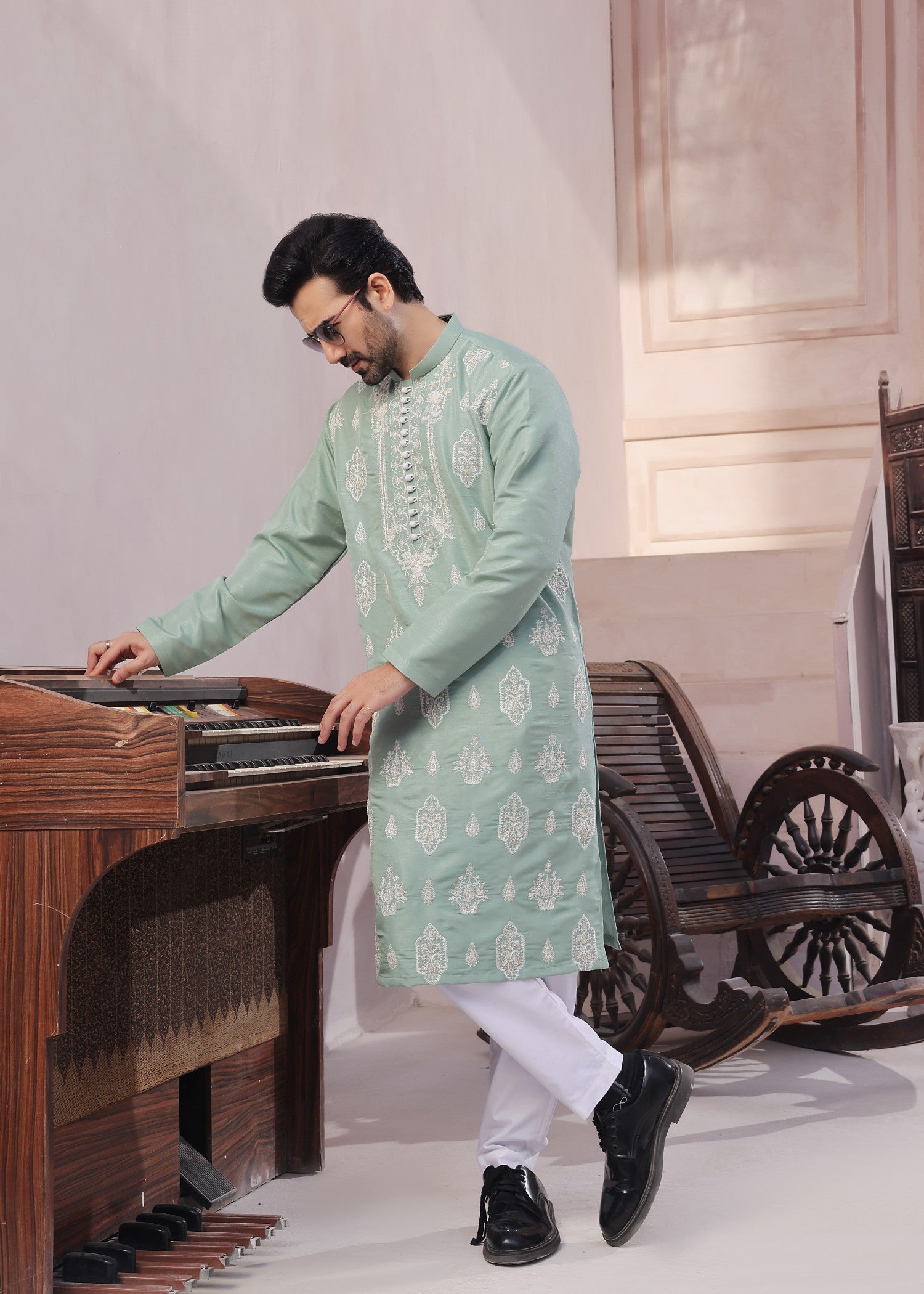 raw silk Kurta Set in Aquamarine by The Great Masters (TGM)