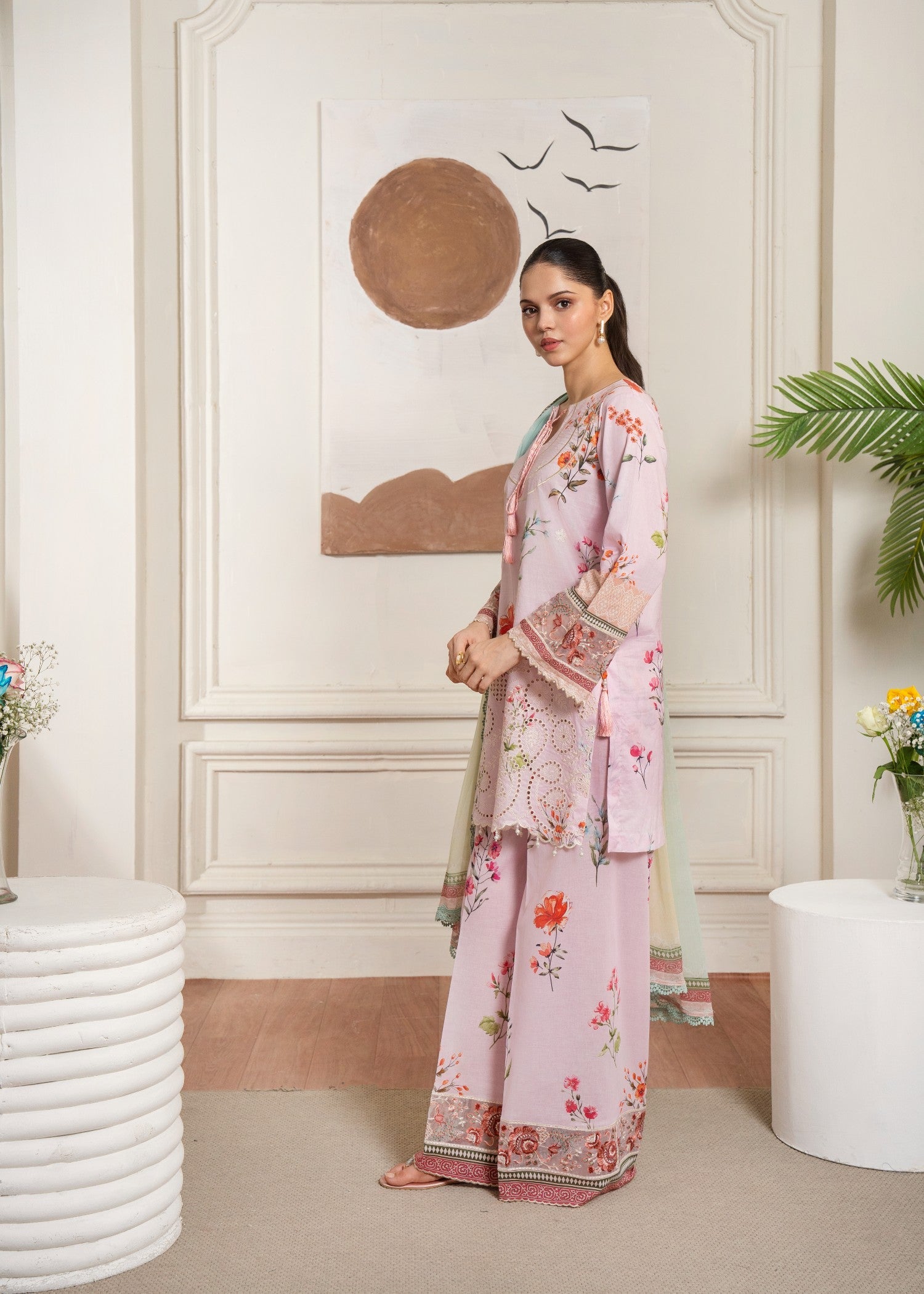 lawn Kurta Set in Carnation pink