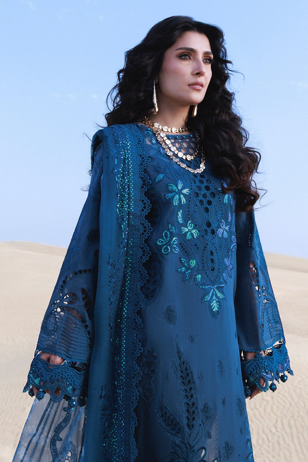 Aman Luxury Lawn – Kaia NE-229