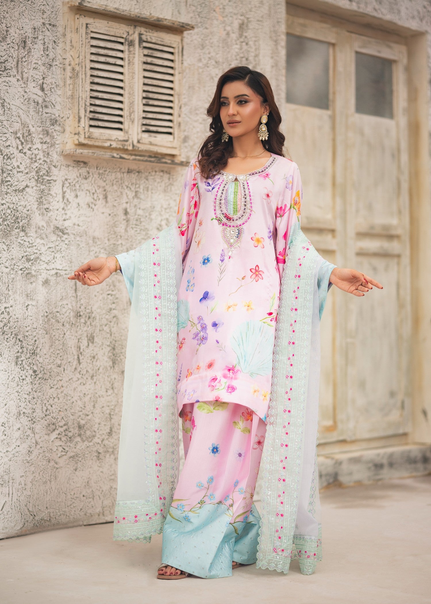 charmuse/shamooz Kurta Set in Multi