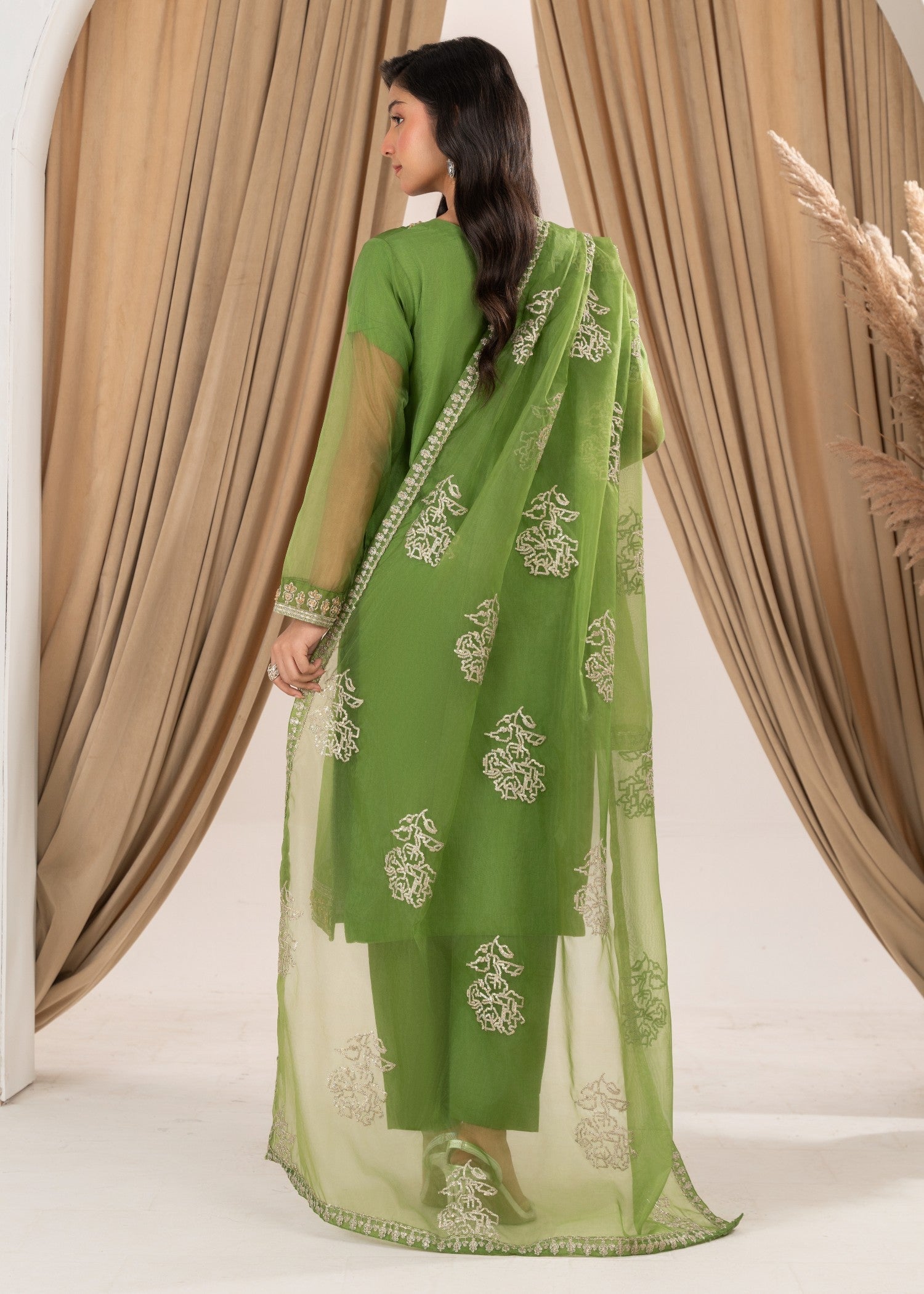 organza Kurta Set in Kelly green