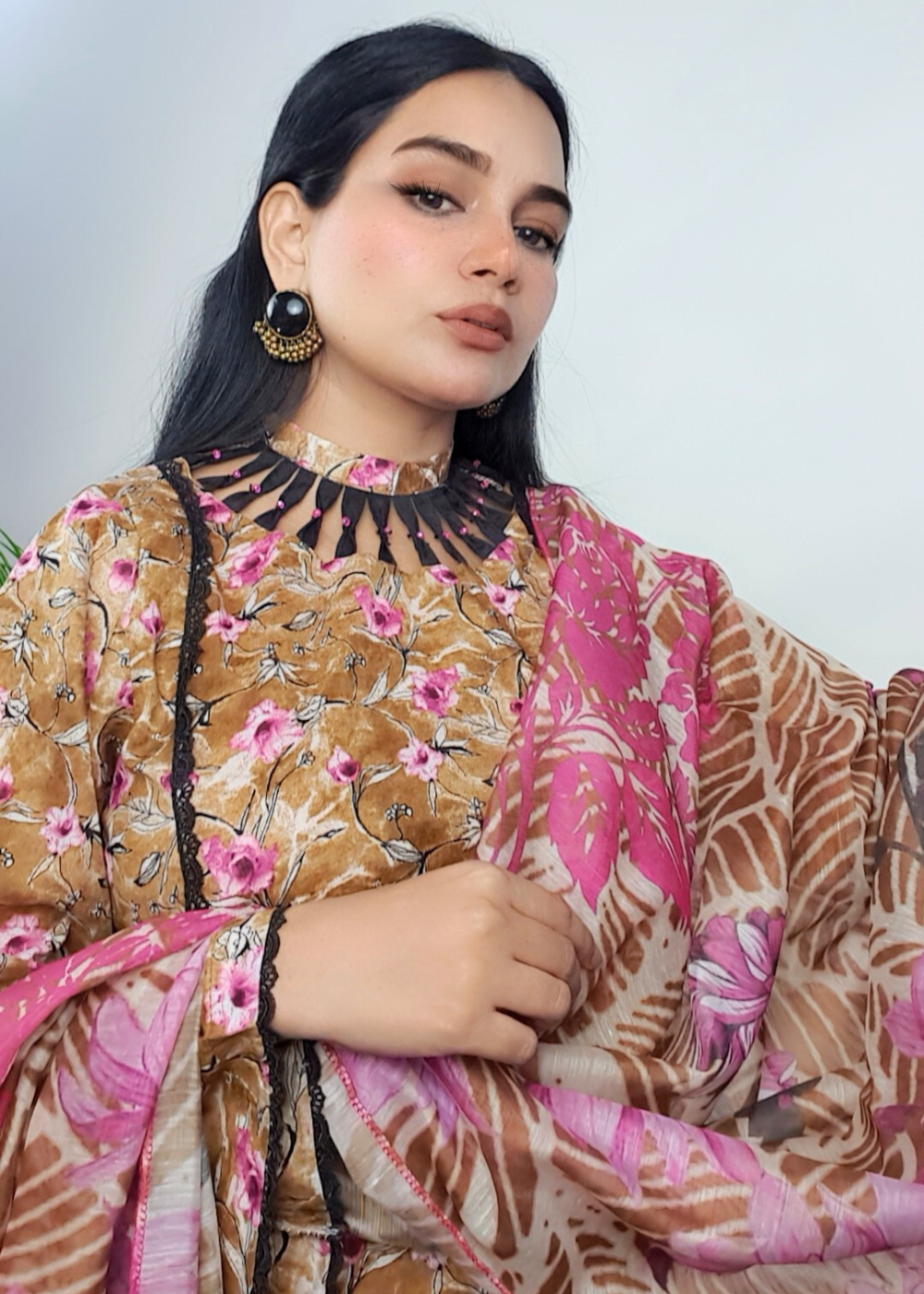 lawn Kurta Set in Earth brown
