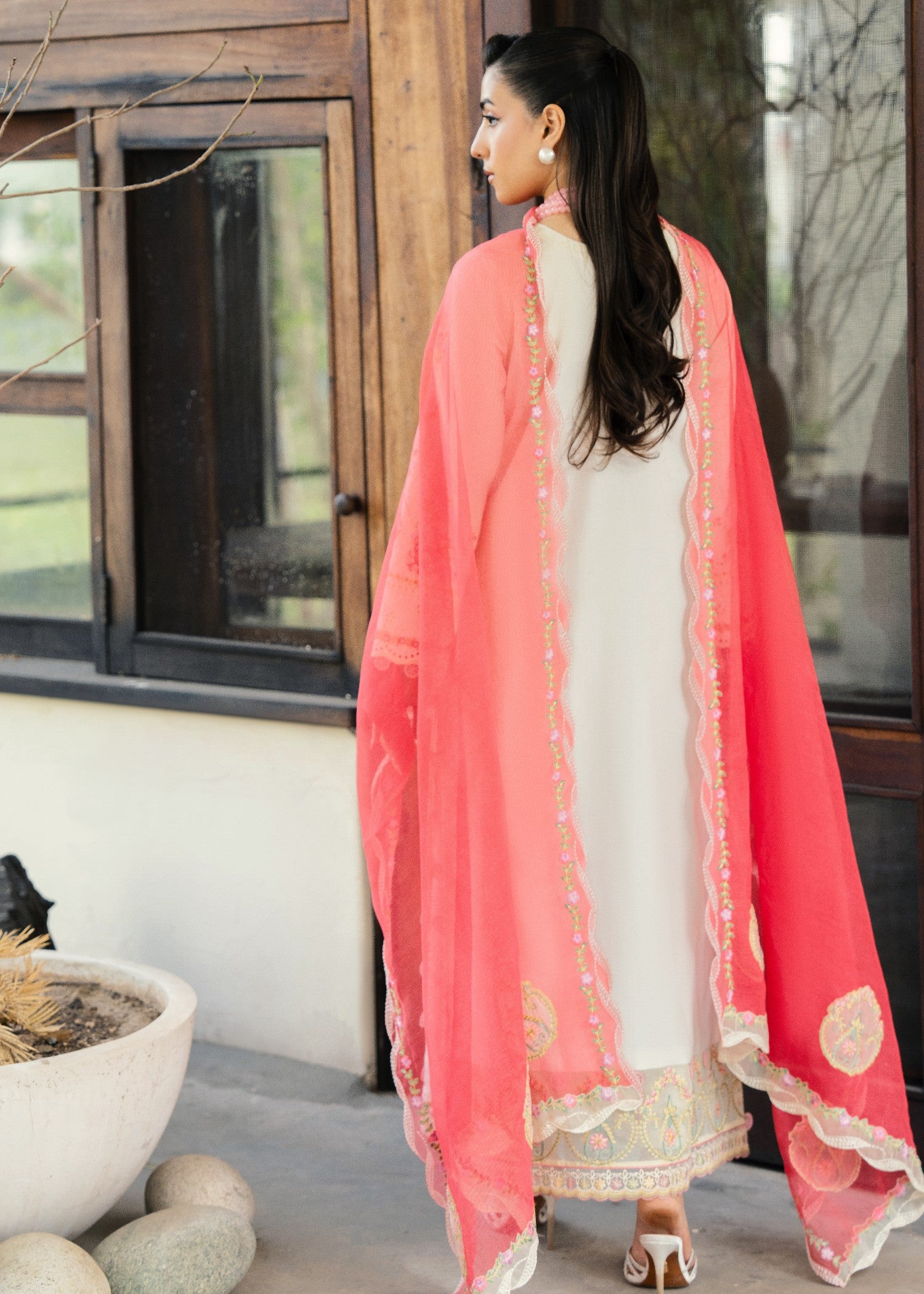 lawn Kurta Set in Shocking pink, cream