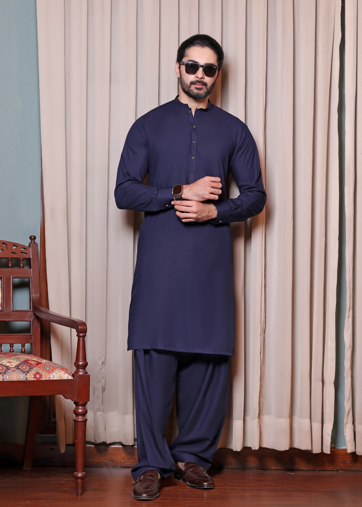 suiting Waistcoat in Blue, gold