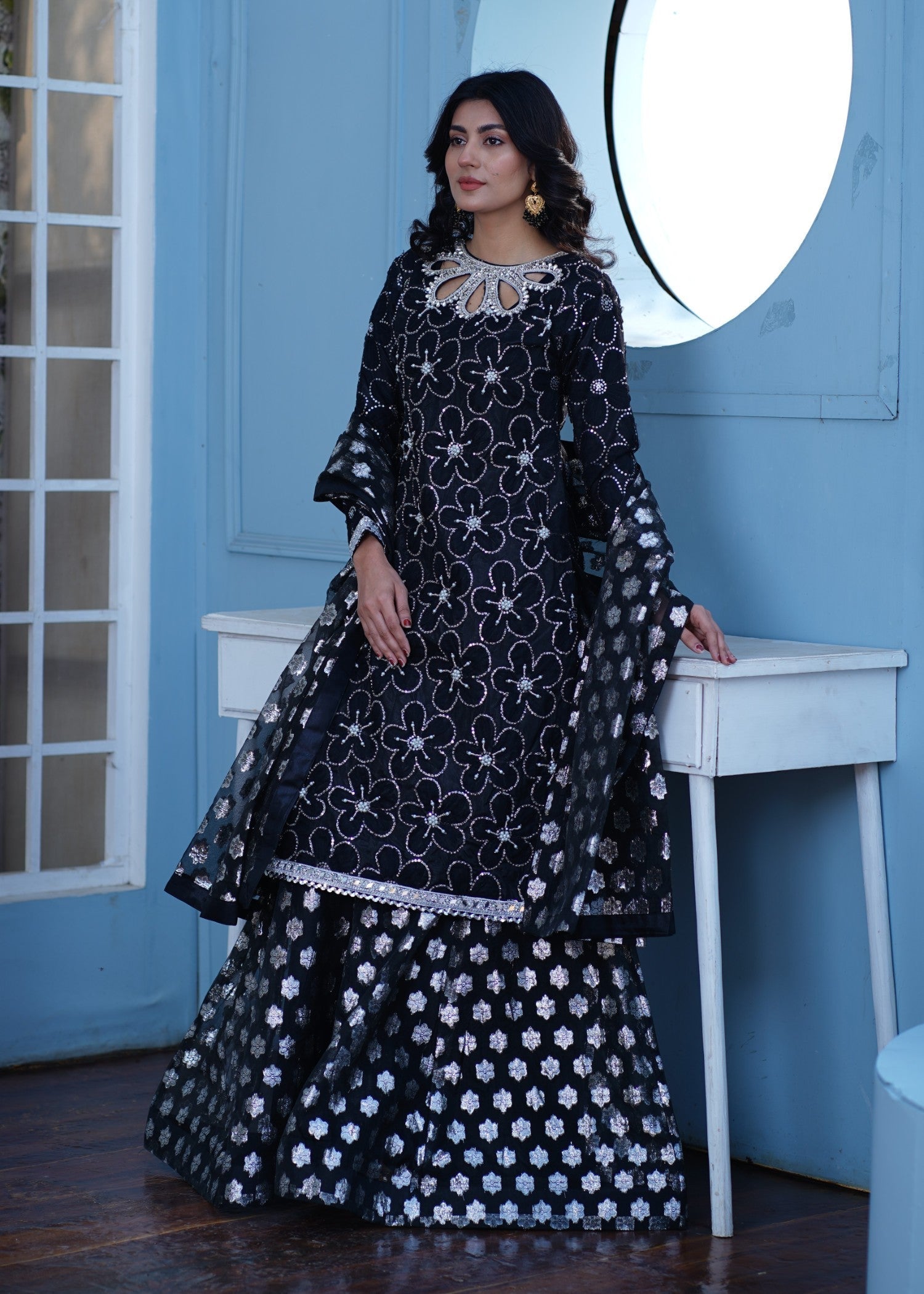 net Gharara in Black