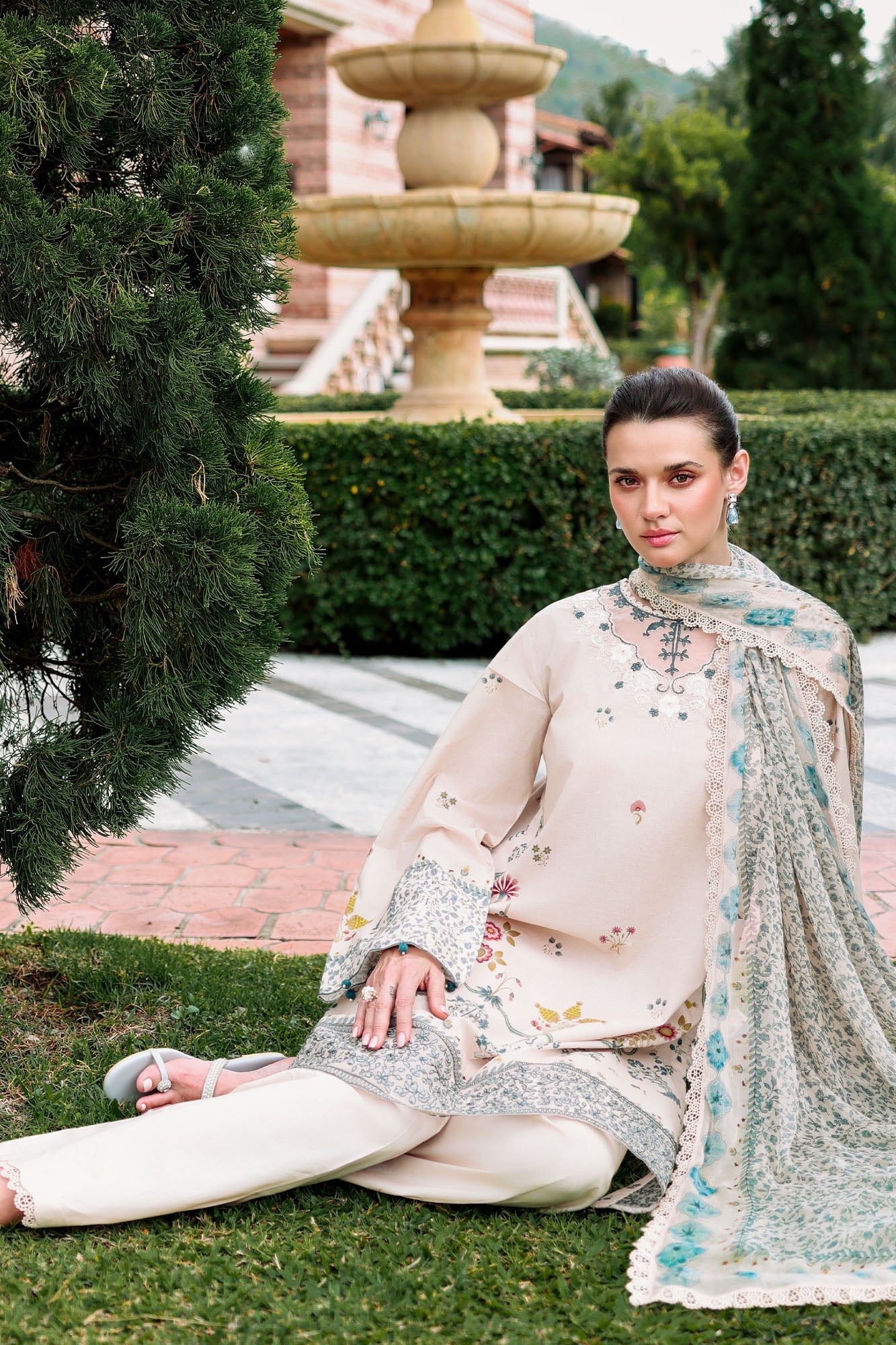 Eid Lawn Edit – Subtle Beige
